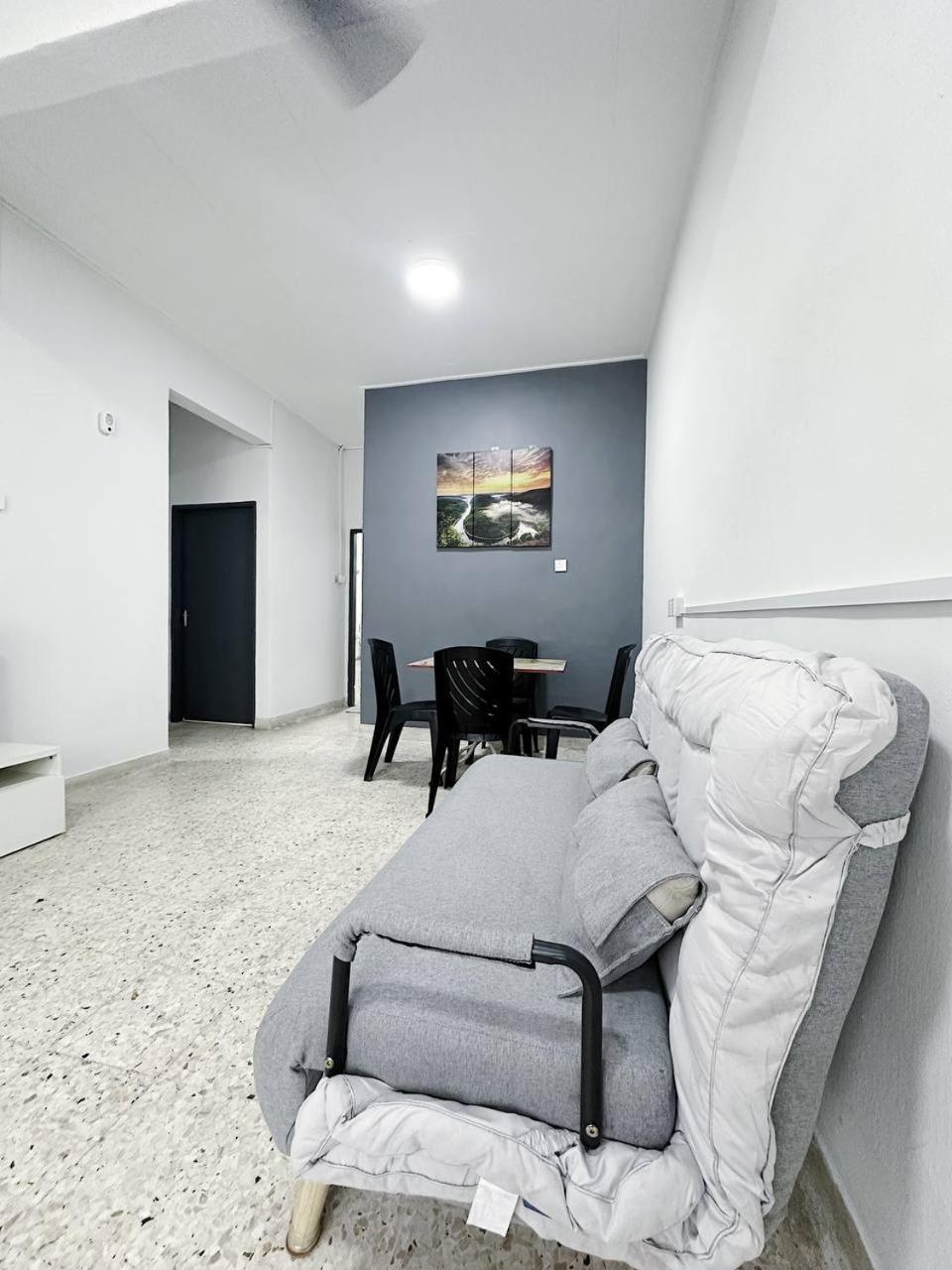 Selesa Jaya Landed 2BR Home #Bukit Indah #Tuas #Aeon photo 7