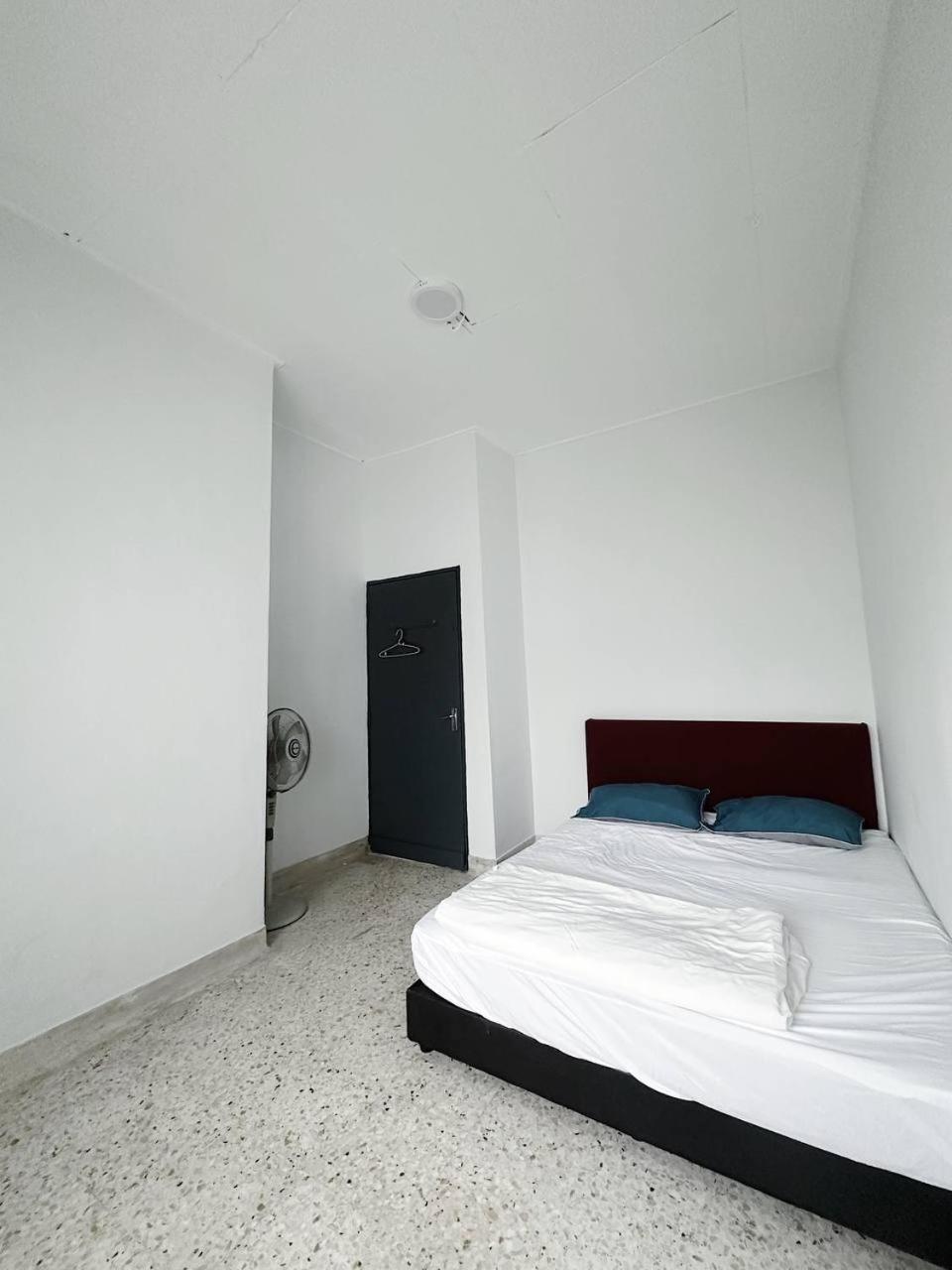 Selesa Jaya Landed 2BR Home #Bukit Indah #Tuas #Aeon photo 4