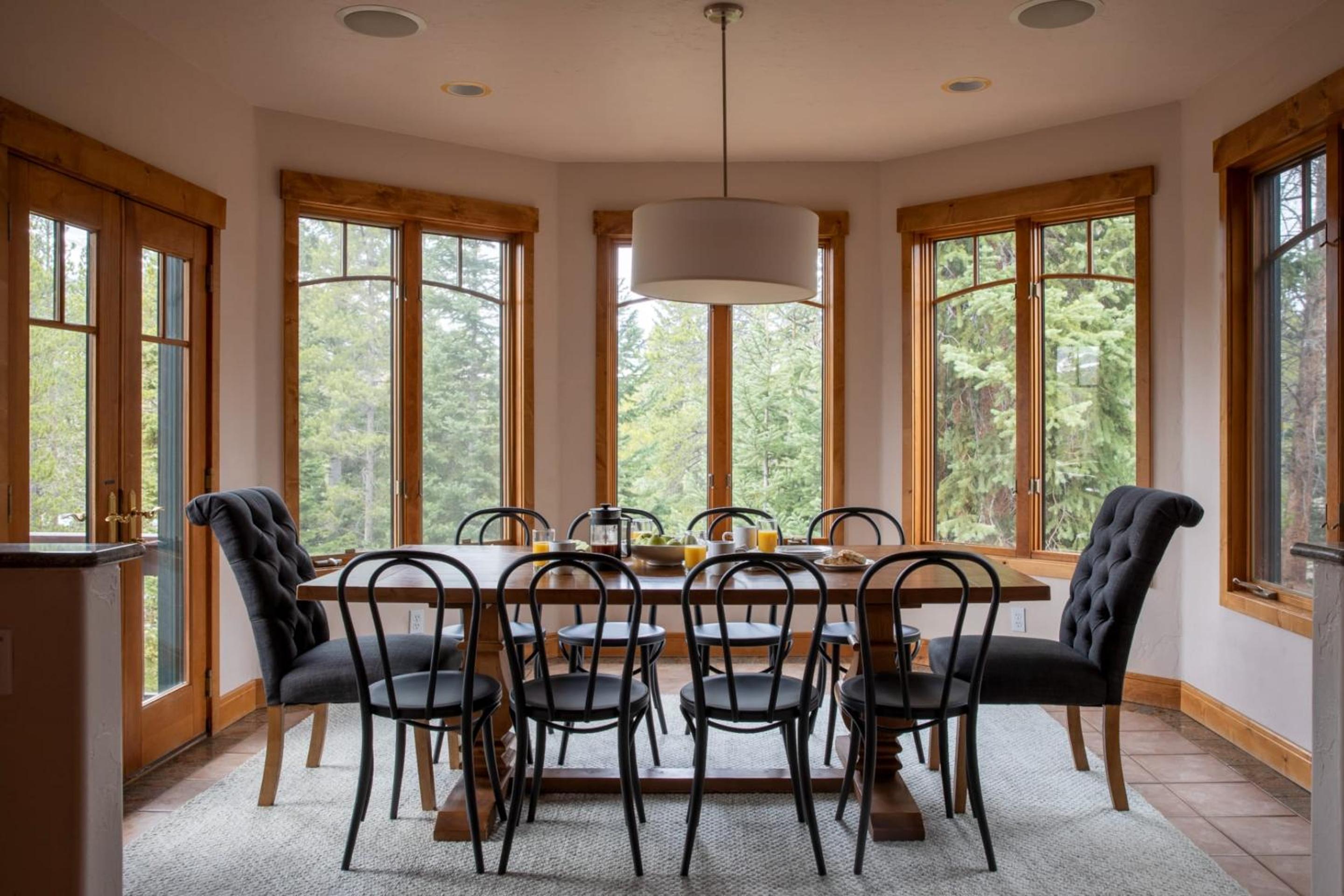 Zendo by AvantStay Serene Mountain Abode w Hot Tub Views