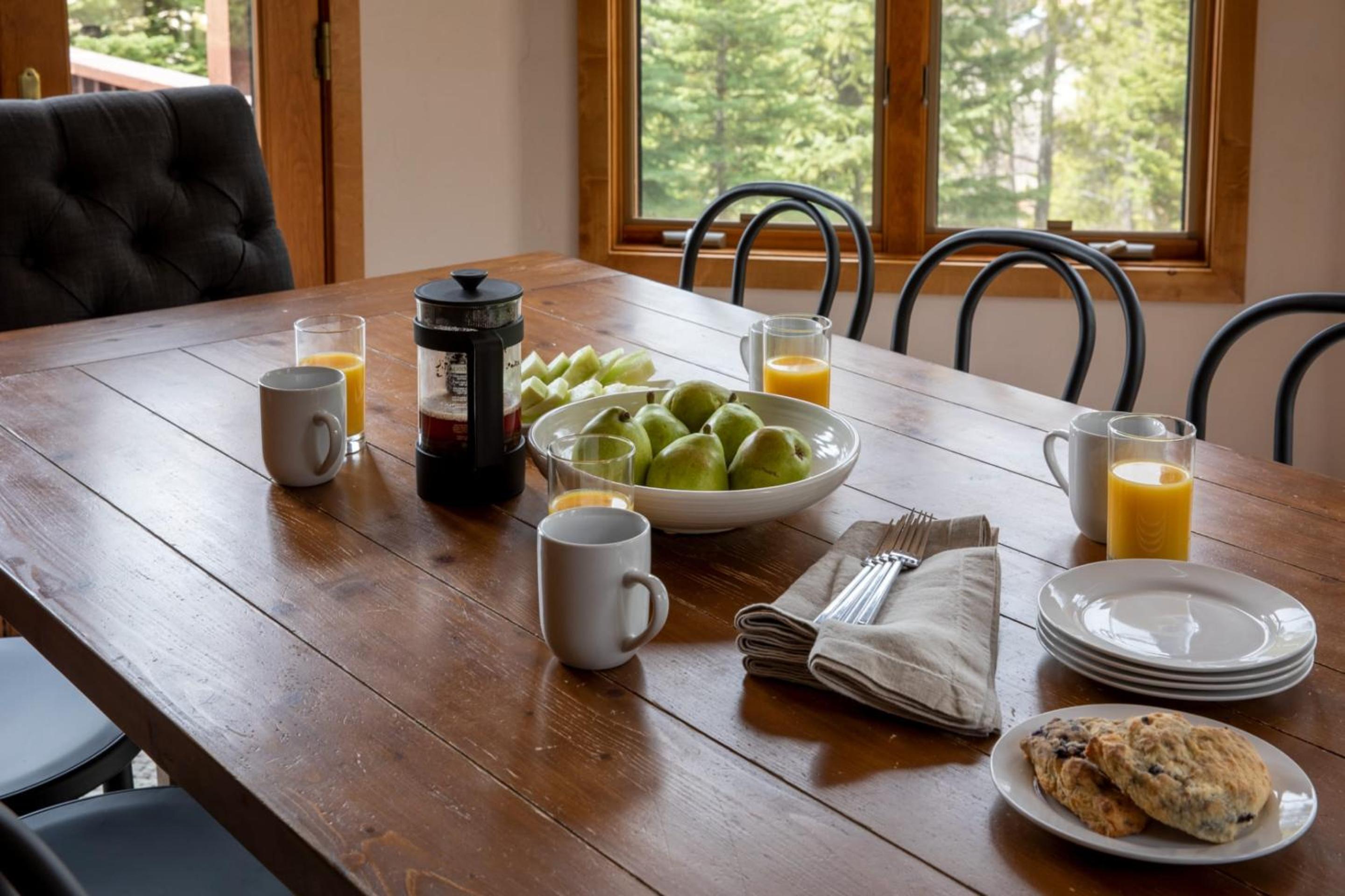 Zendo by AvantStay Serene Mountain Abode w Hot Tub Views