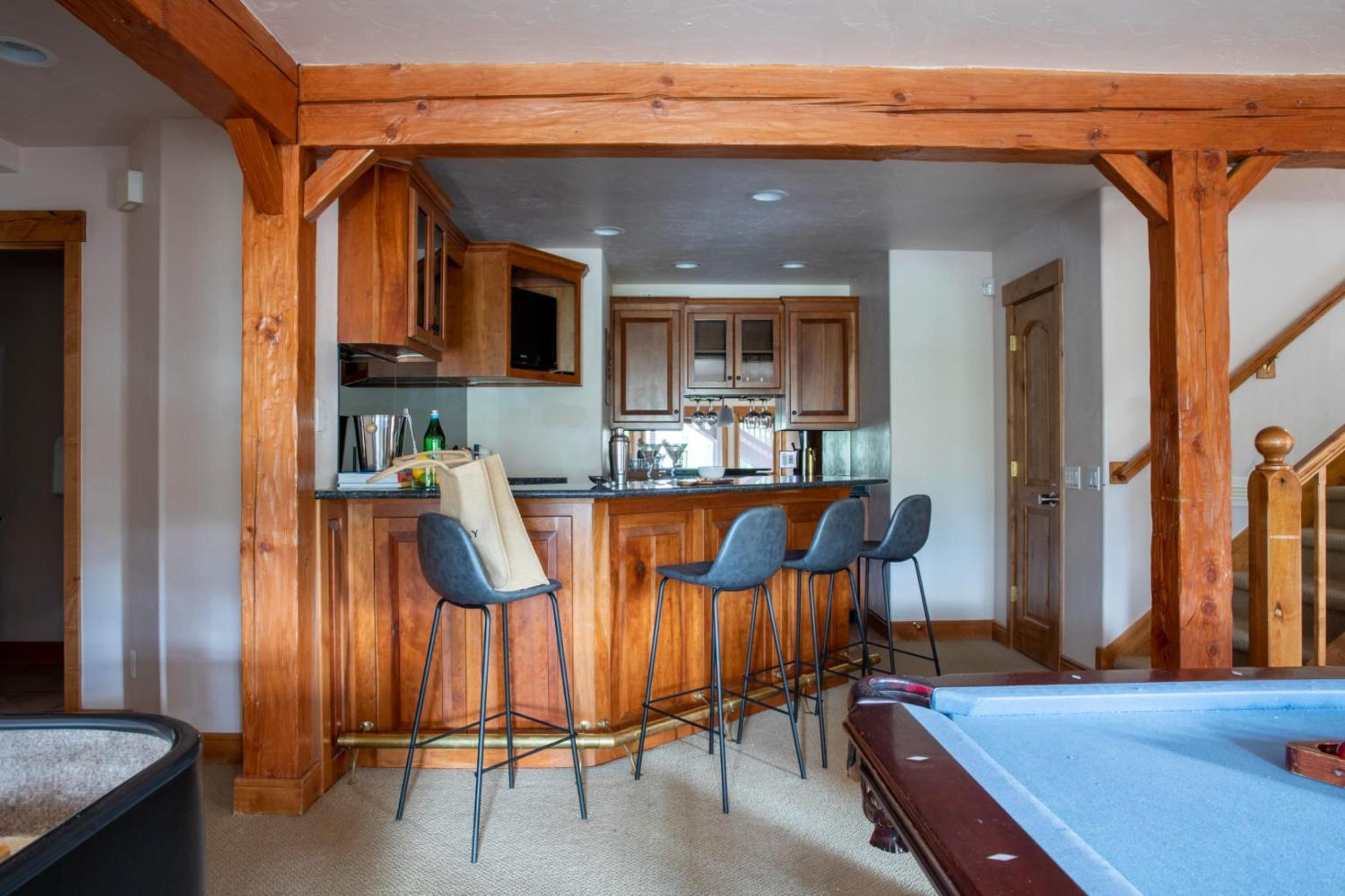Zendo by AvantStay Serene Mountain Abode w Hot Tub Views