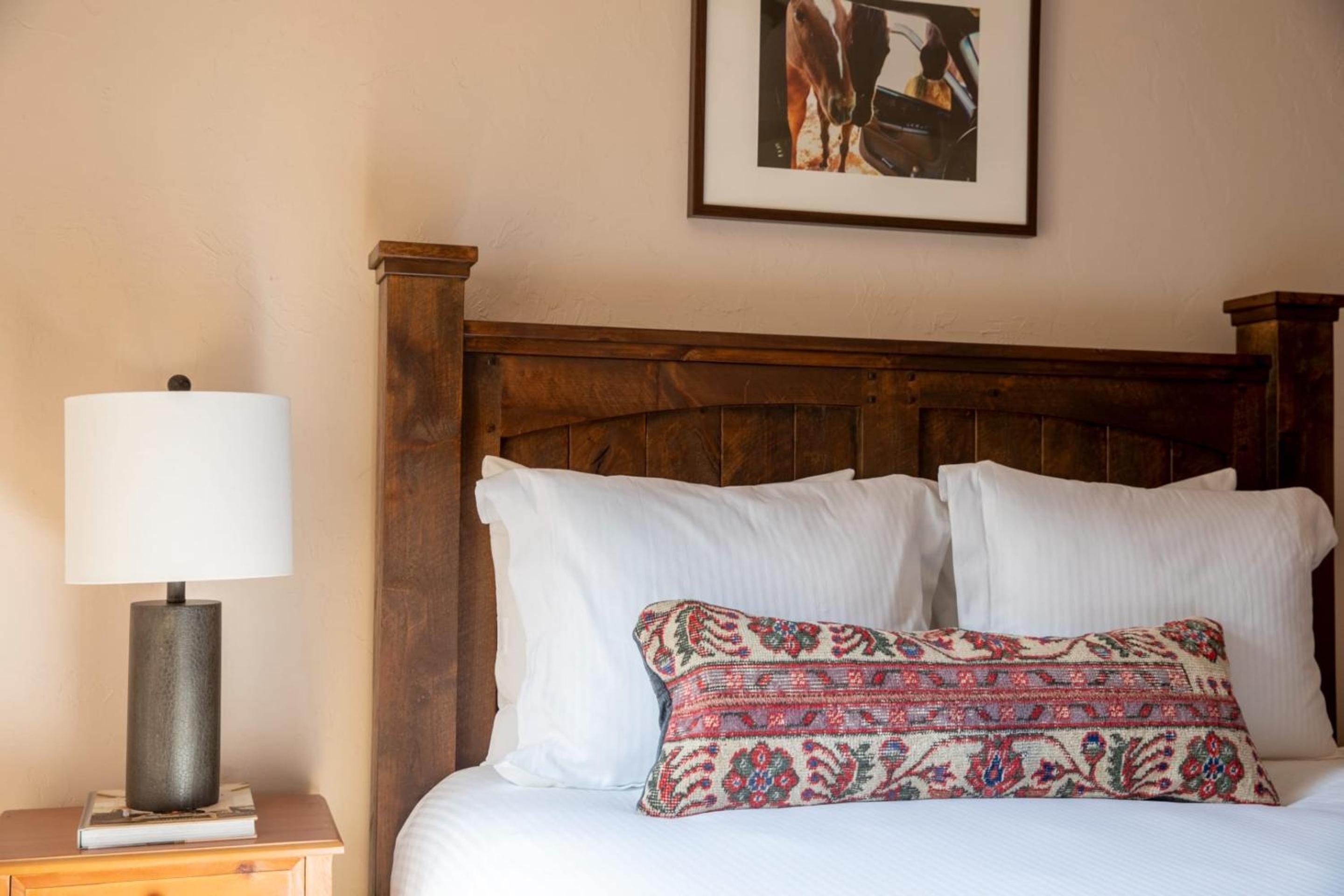 Zendo by AvantStay Serene Mountain Abode w Hot Tub Views