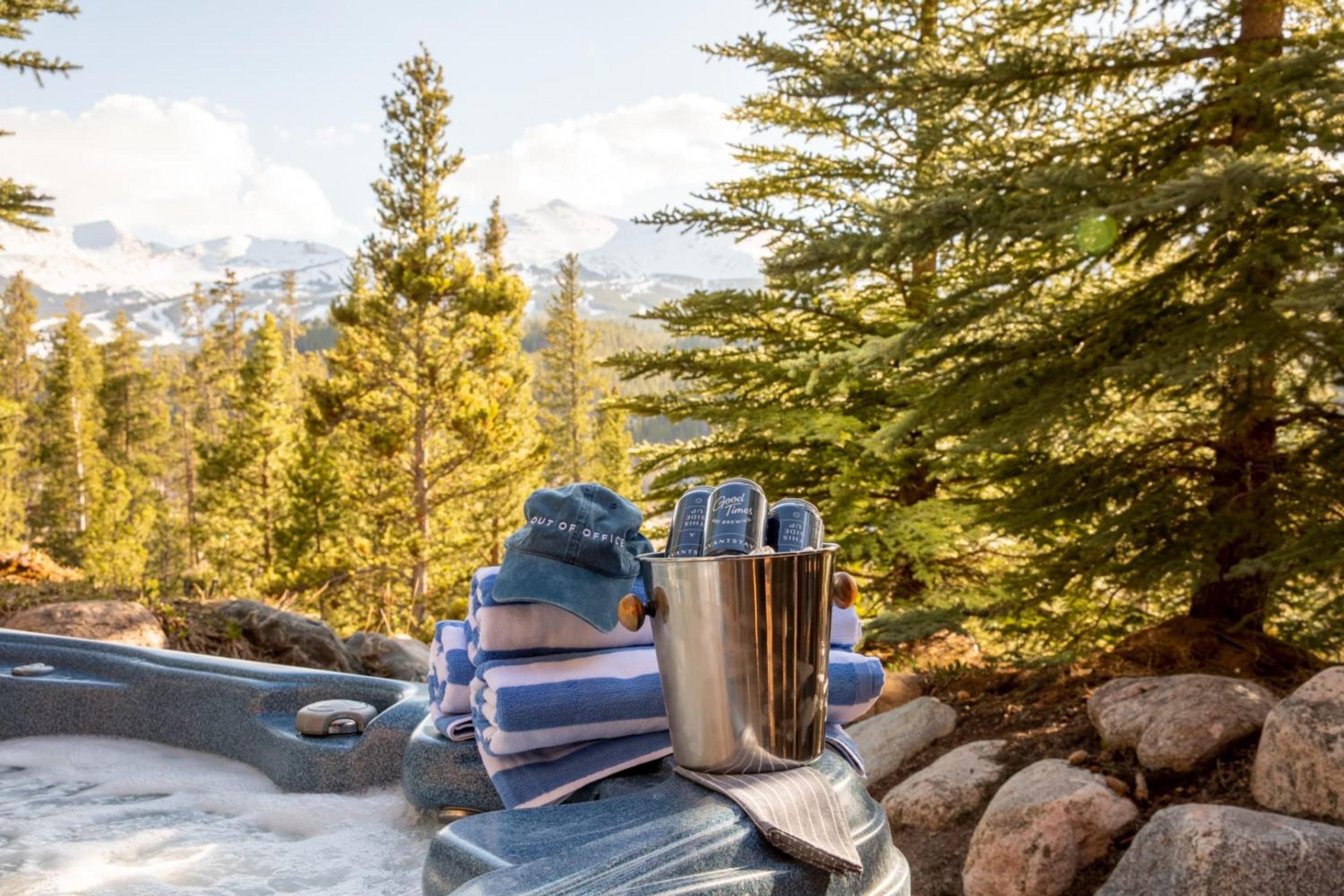 Zendo by AvantStay Serene Mountain Abode w Hot Tub Views
