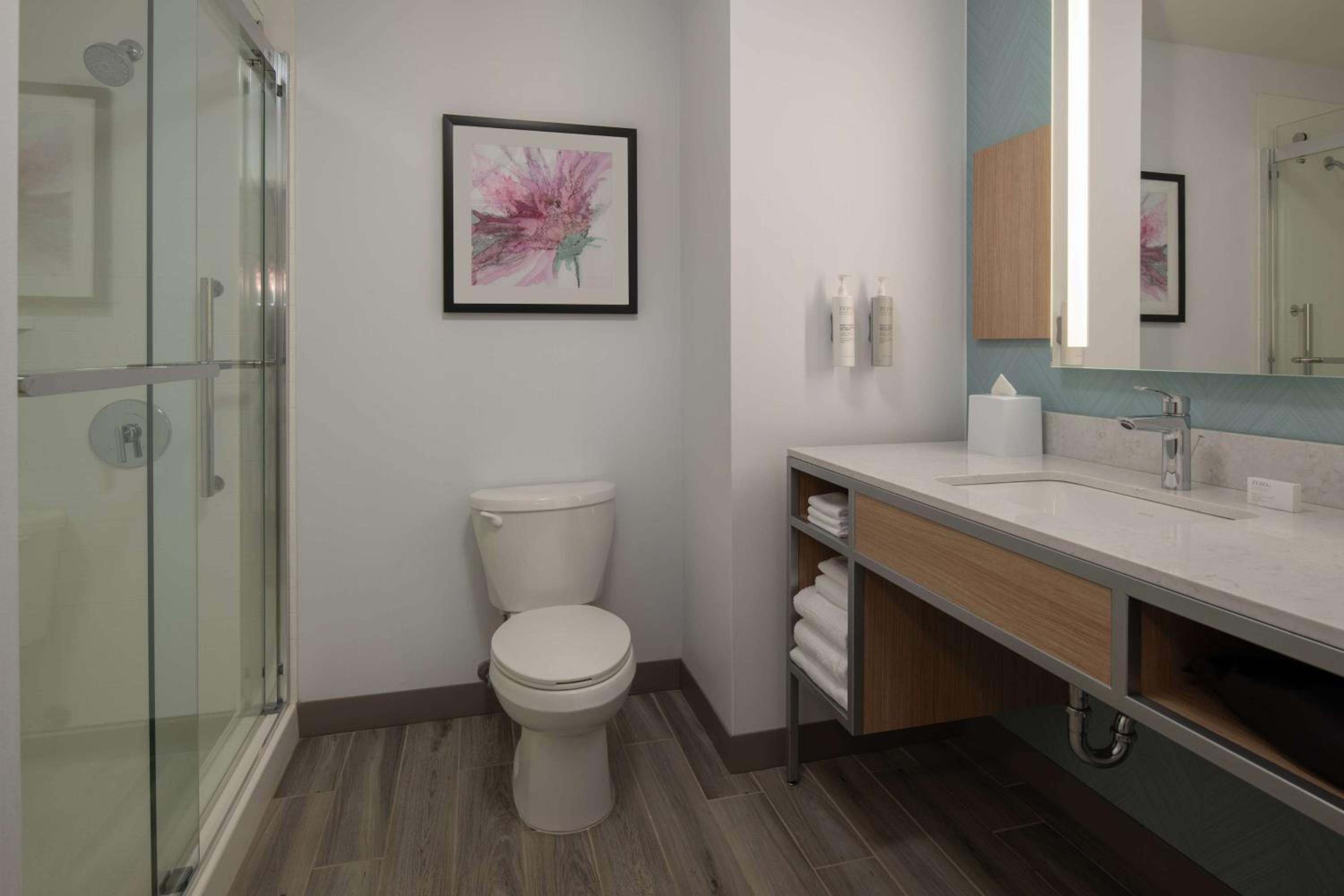 Hilton Garden Inn Tacoma Downtown - Property Image 8