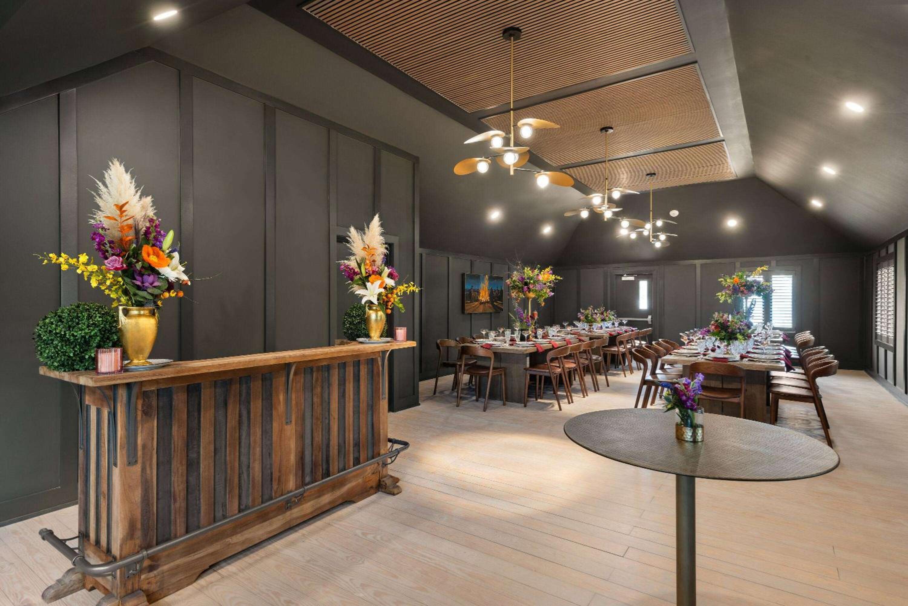 Hotel Manteo, Trademark Collection by Wyndham