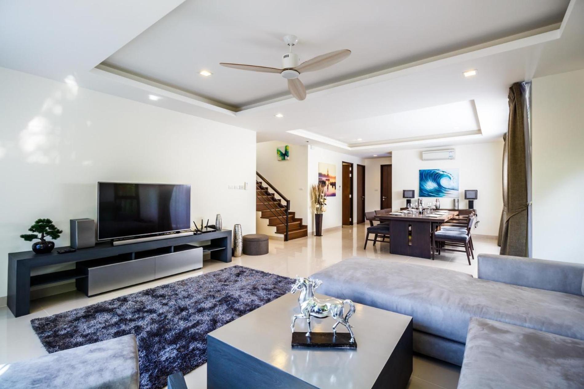 Laguna Park Villa with rooftop pool by Lofty