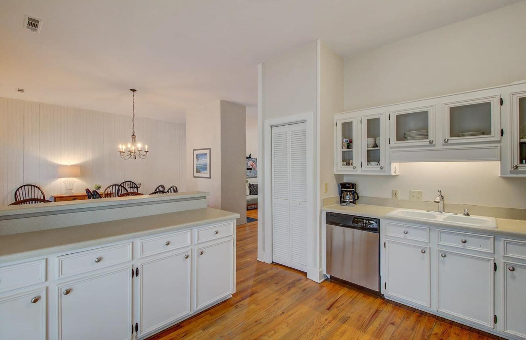 75 Grand Pavilion by AvantStay Steps from Beach 2 Community Pools