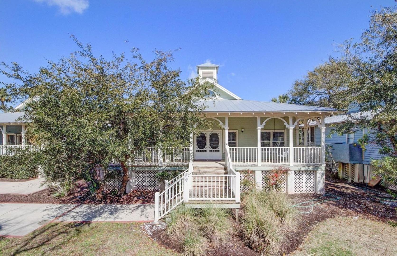 75 Grand Pavilion by AvantStay Steps from Beach 2 Community Pools
