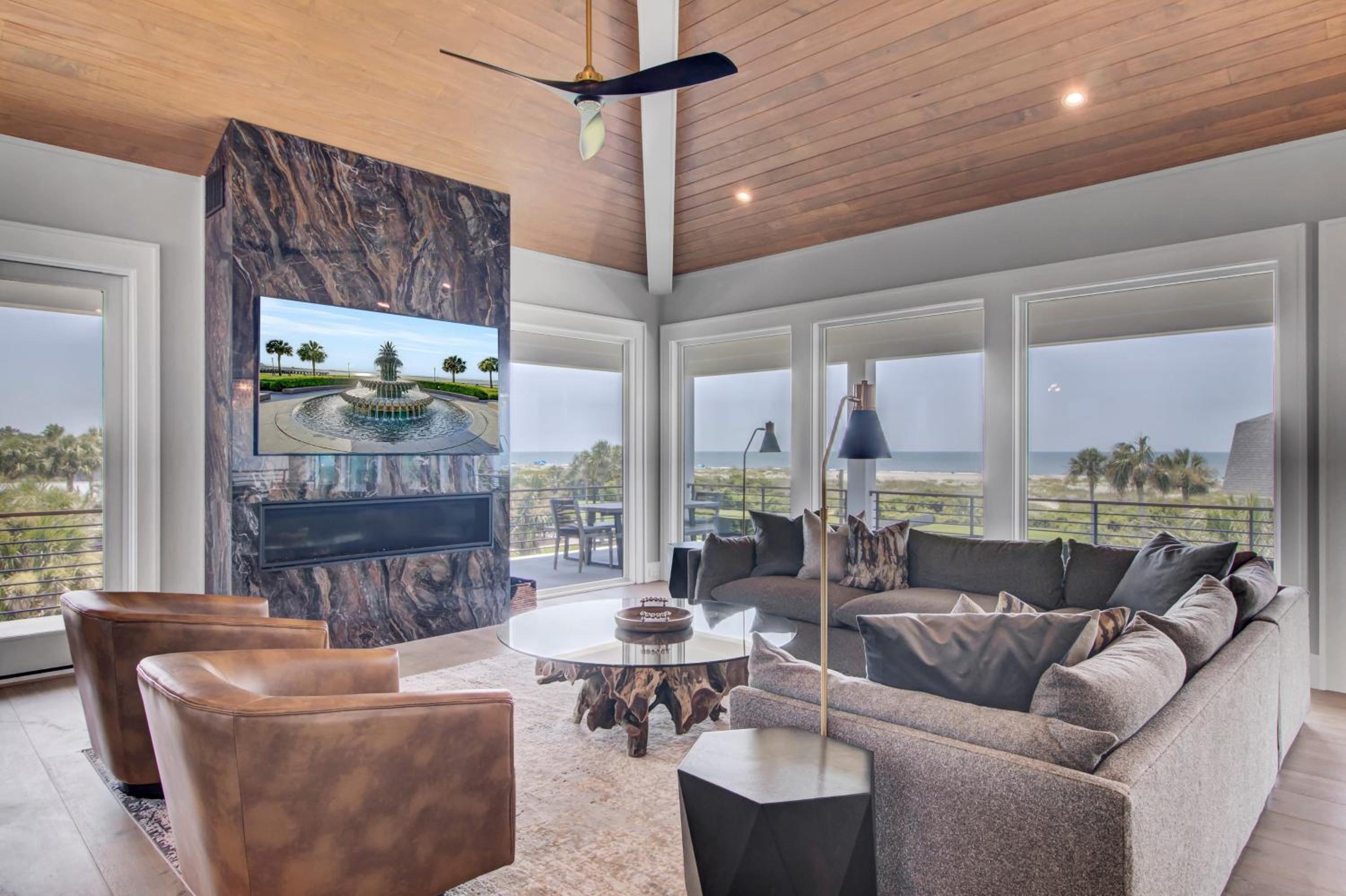 3 47th Avenue by AvantStay Oceanfront Private Pool View