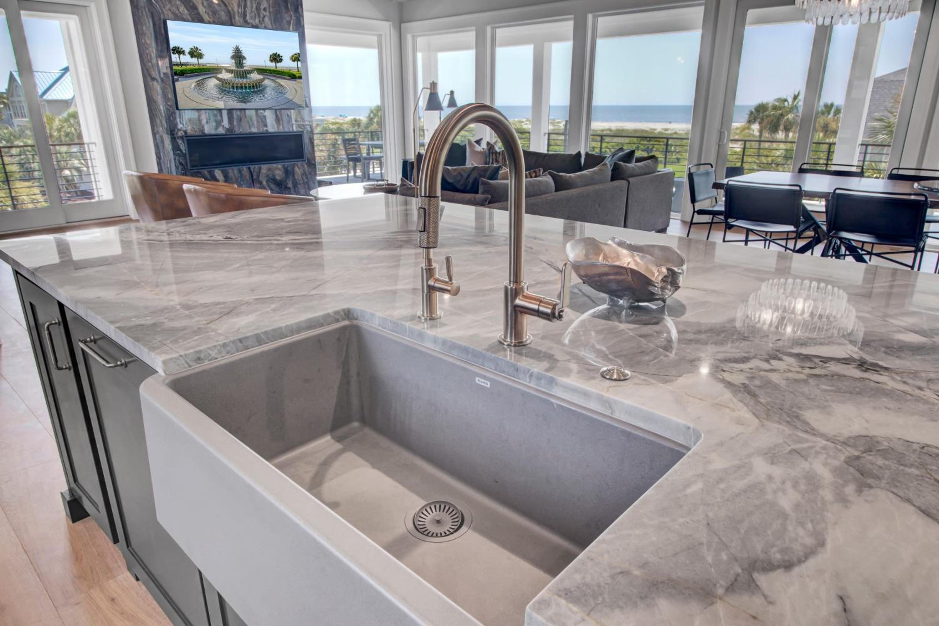 3 47th Avenue by AvantStay Oceanfront Private Pool View