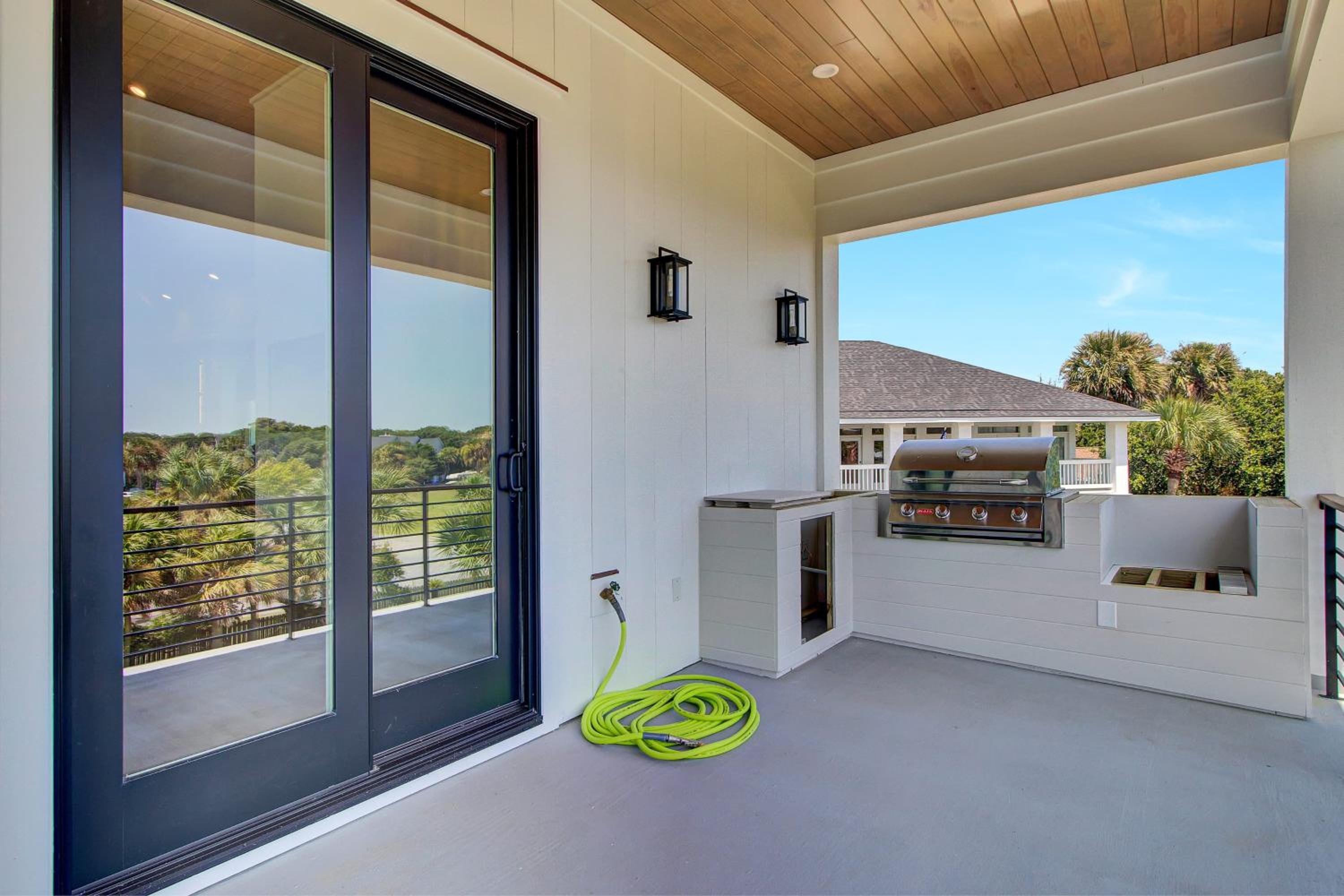 3 47th Avenue by AvantStay Oceanfront Private Pool View