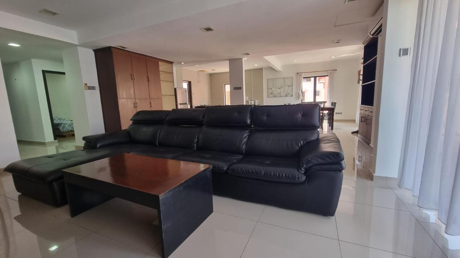 KK Marina Court Resort Penthouse & Deluxe Condos photo 4