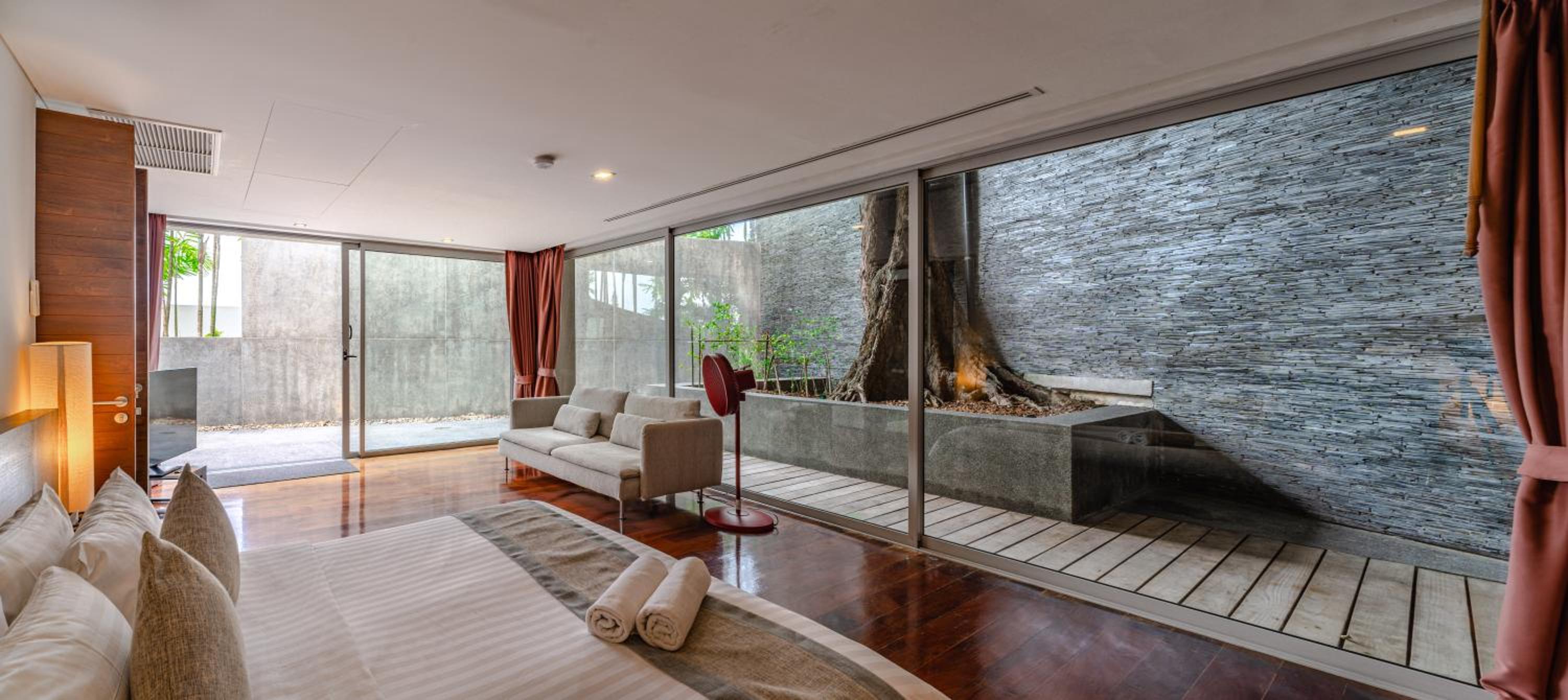 hotel room