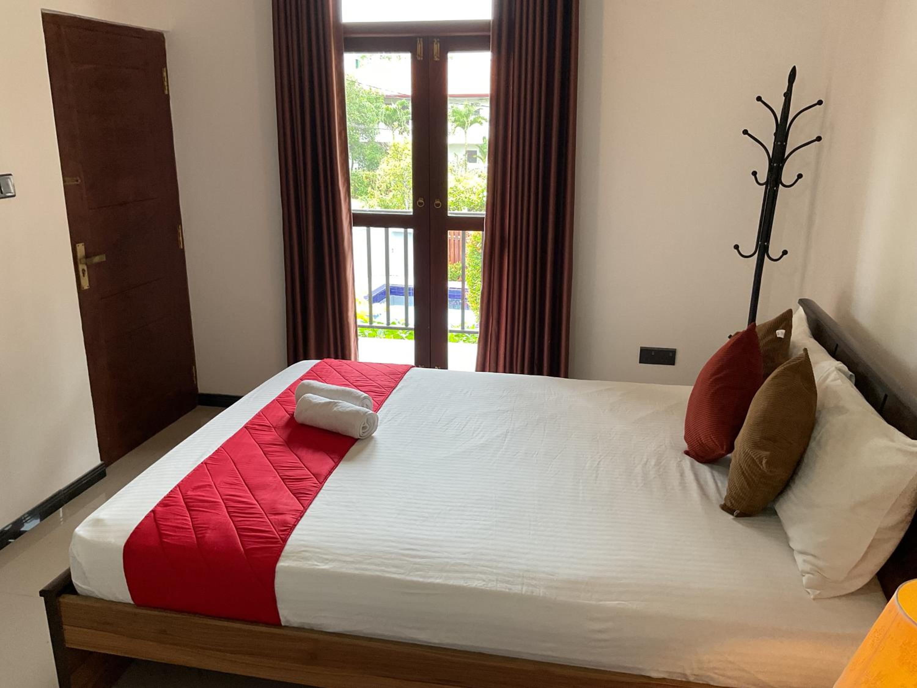 River Breeze Villa Bentota