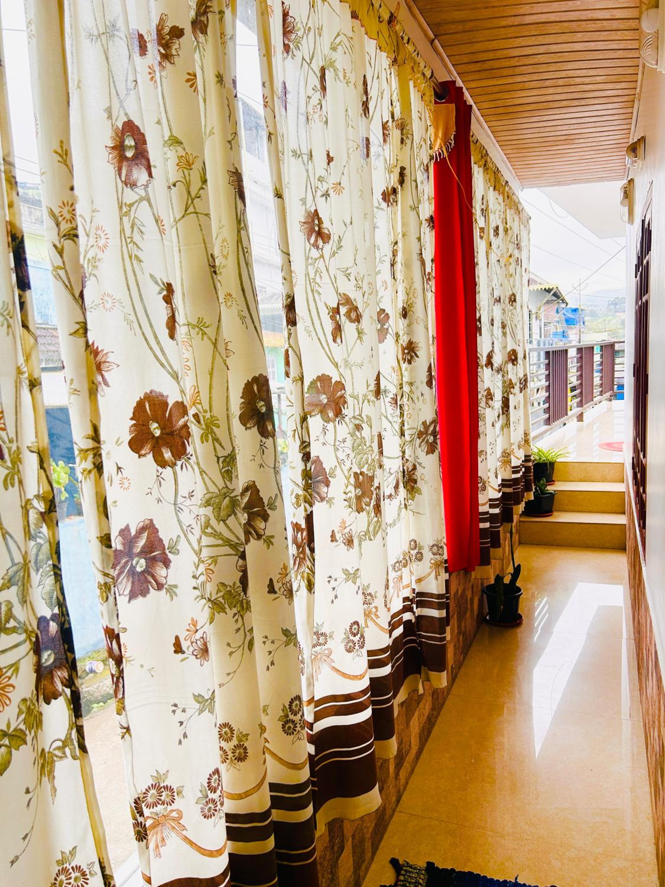 Rainbow mist Homestay