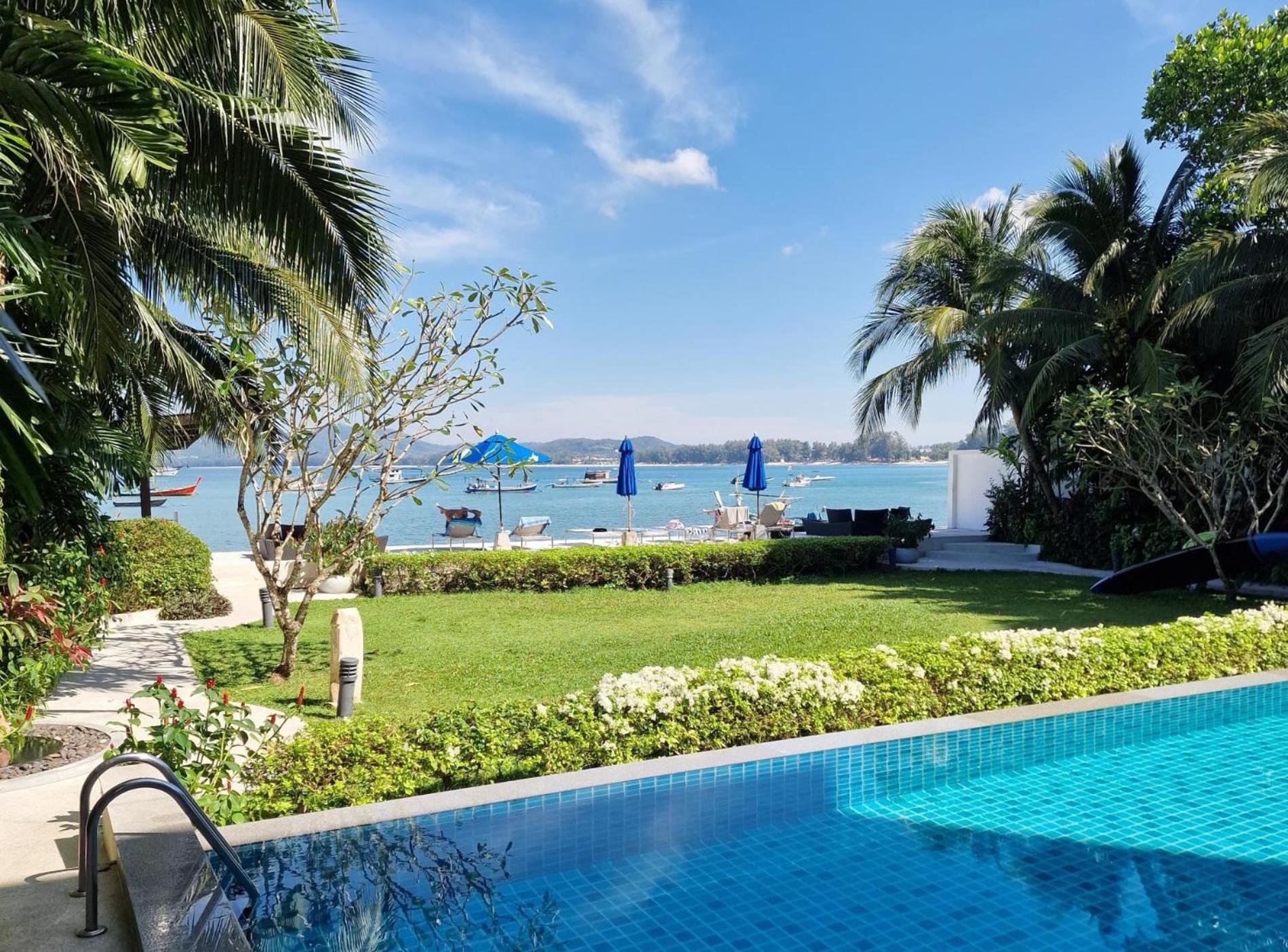 Bright beachfront retreat in Bang Tao