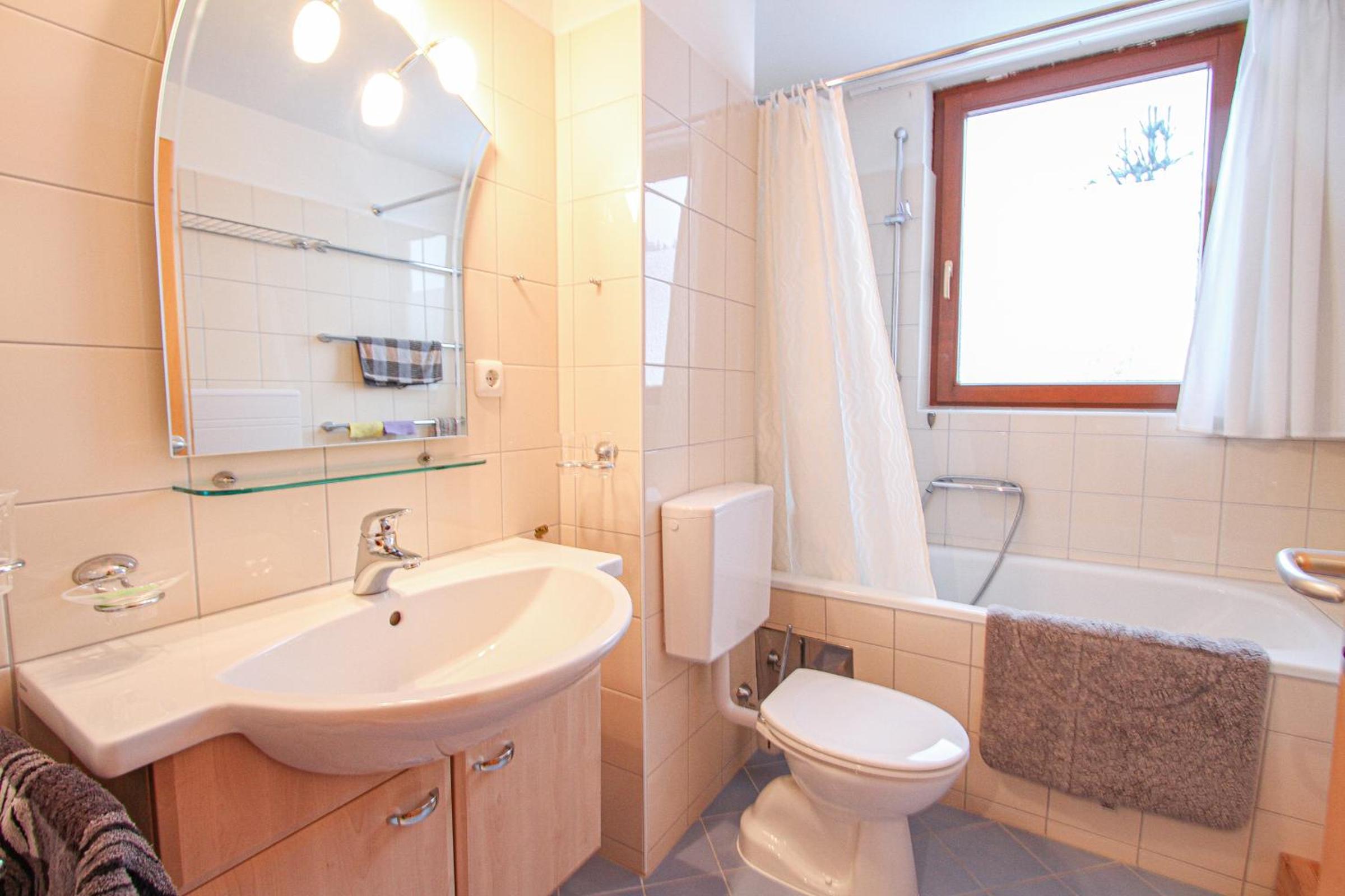 Ferienwohnung Königsleiten 27 - Top 11