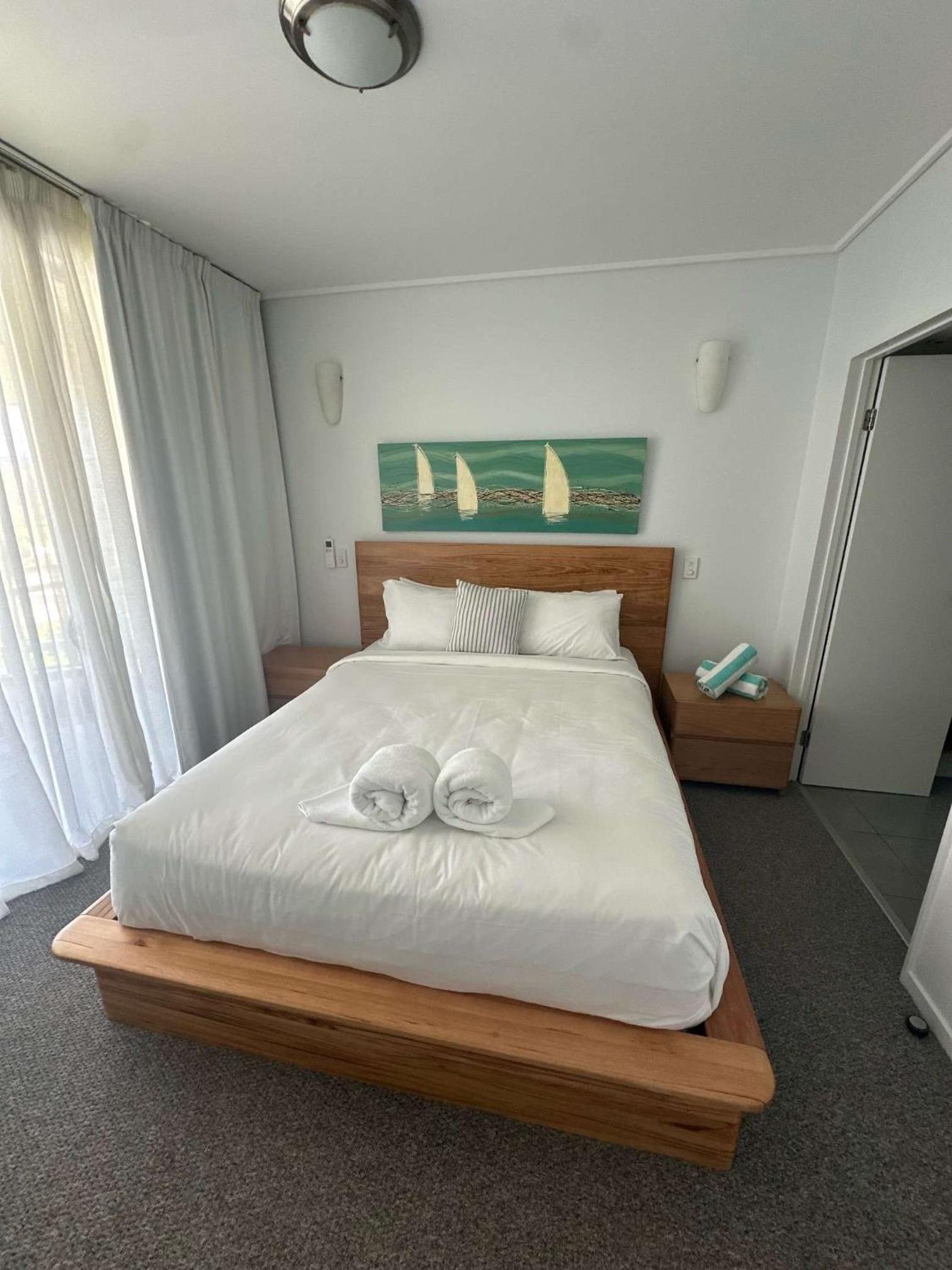 Airlie Beach Ocean Views & Resort Living @ 231