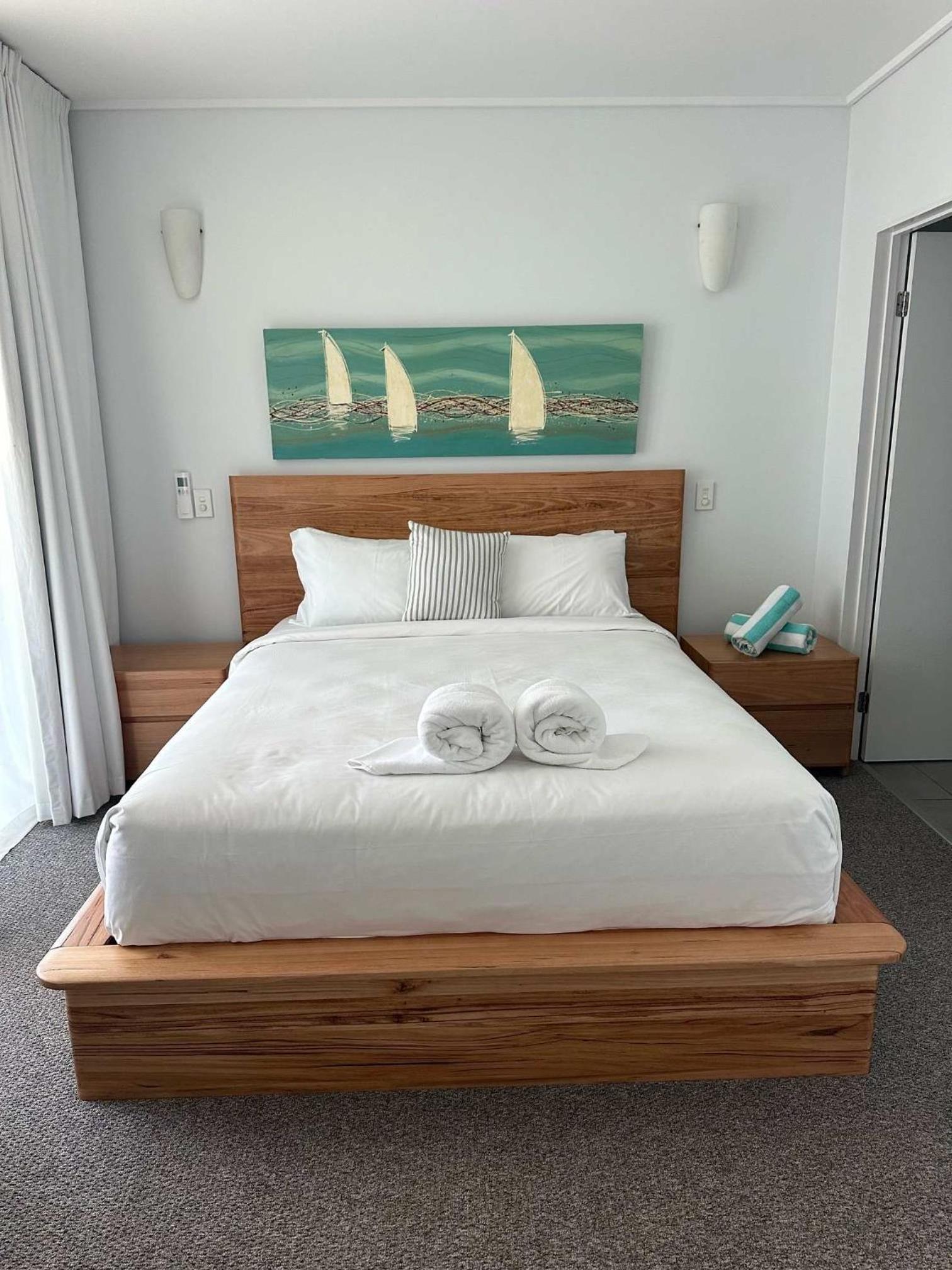 Airlie Beach Ocean Views & Resort Living @ 231