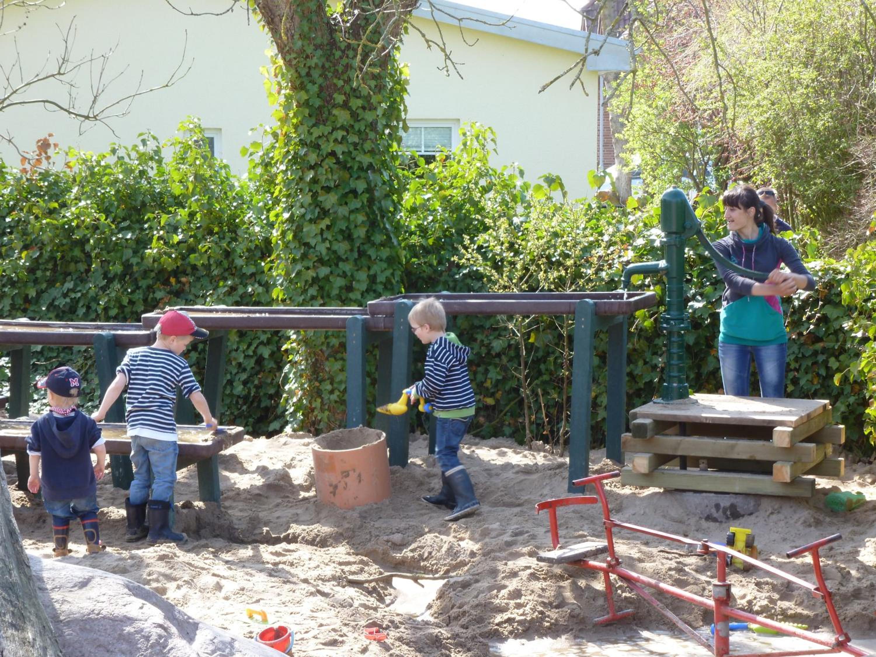 Photo 8
