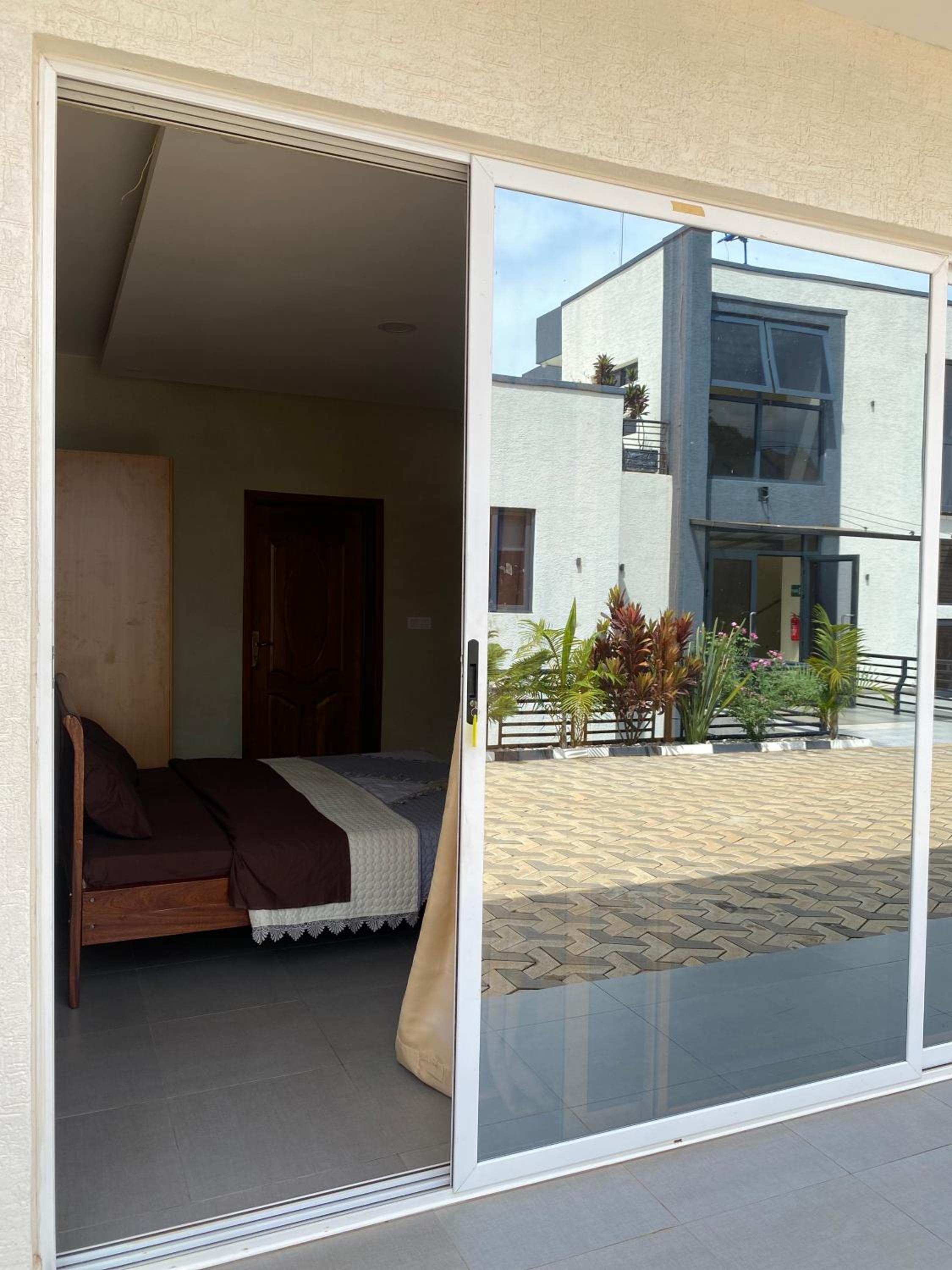 Agasaro Luxe One bedroom Apartment view 3