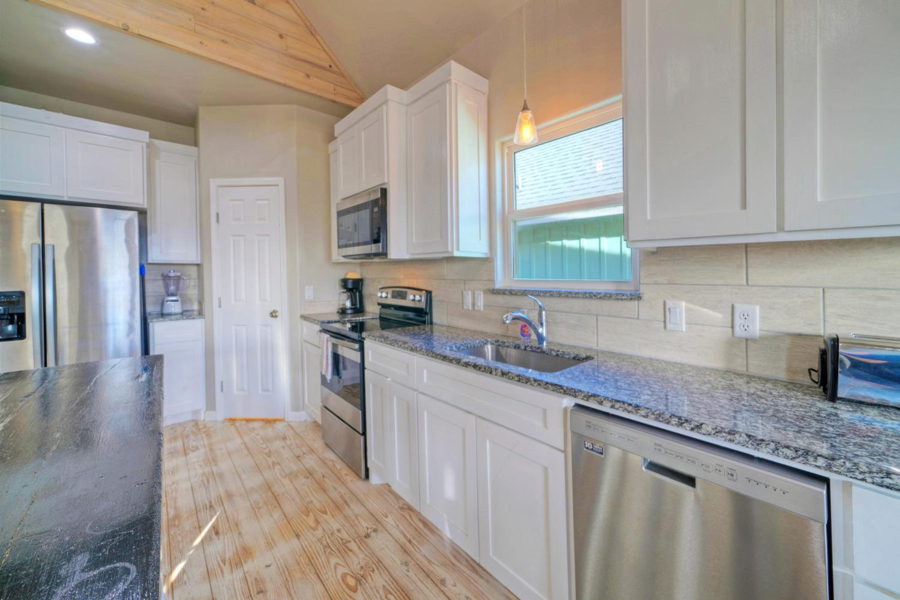 2 Homes Sleeps 16 Shared PoolBoat Dock Laguna Village Serenity by AvantStay
