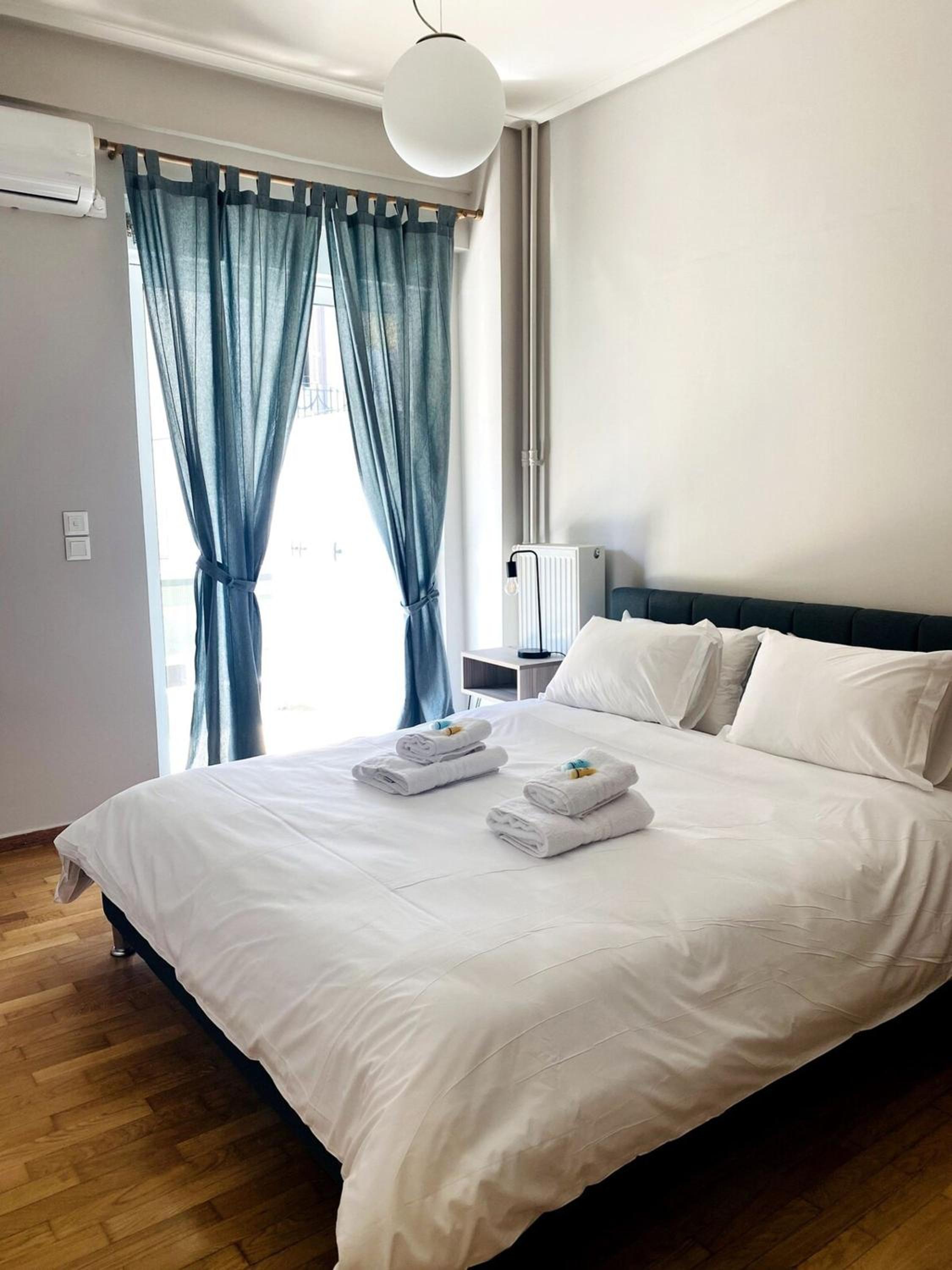 Karyatis - Apartment on the road of history photo 5