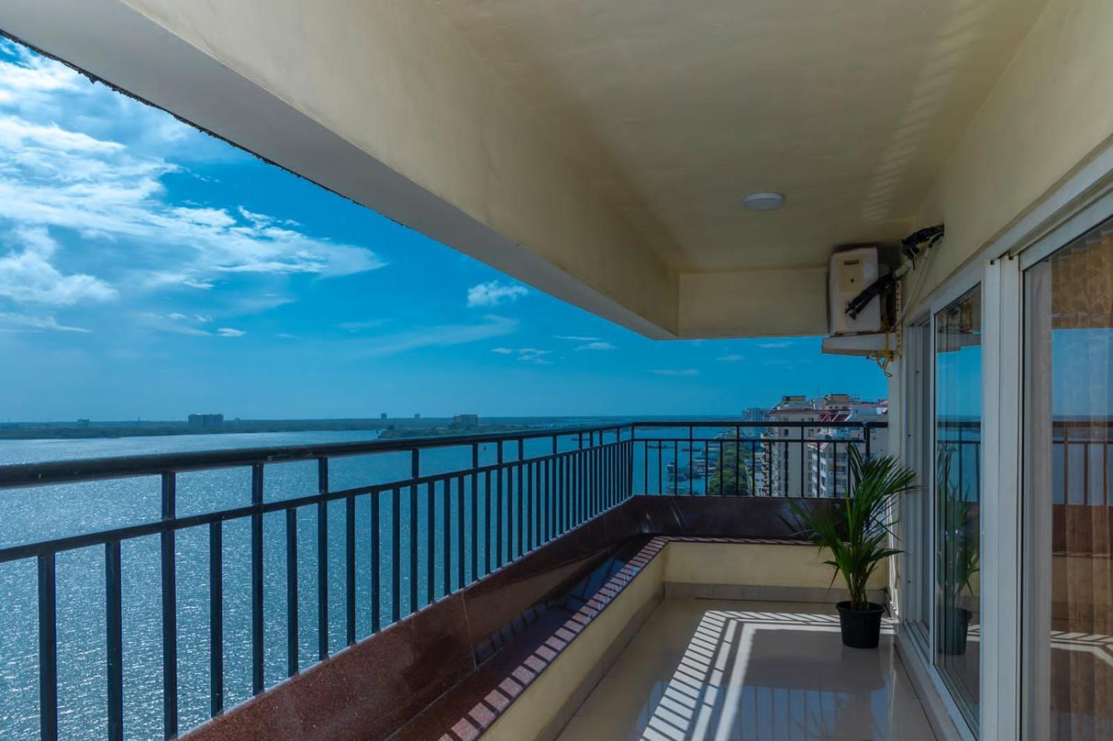 BEST - Sea View Serviced Apartments at Marine Drive Cochin view 2
