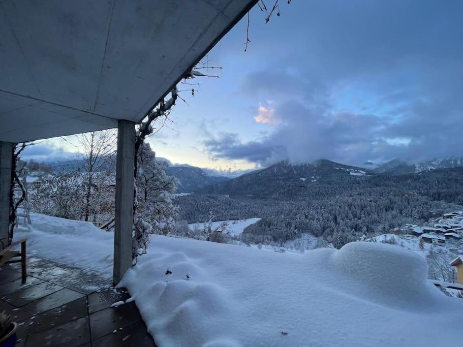 Sonnige Wohnung mit Bergsicht