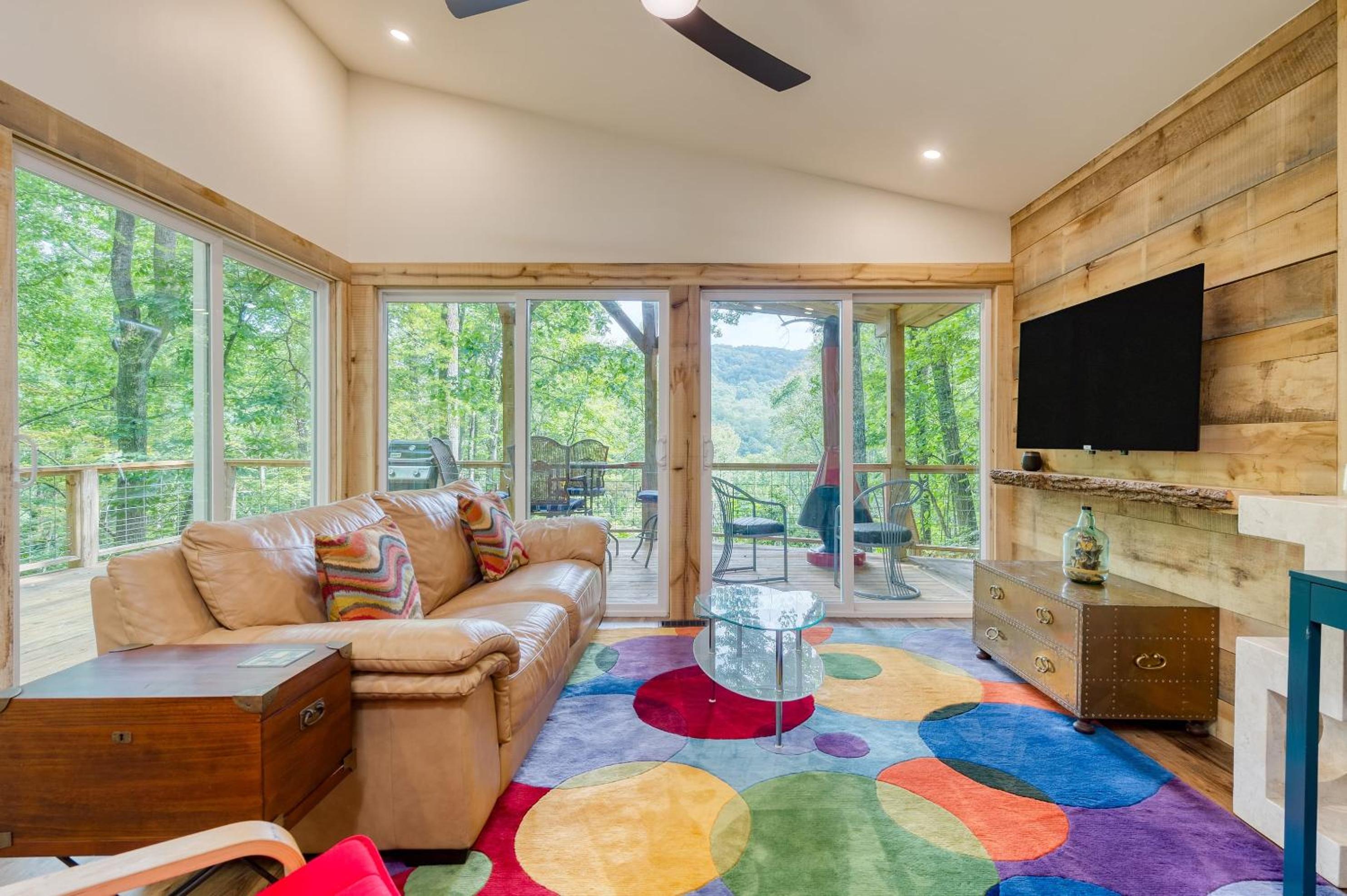 Artist’s Palette by AvantStay Colorful Retreat