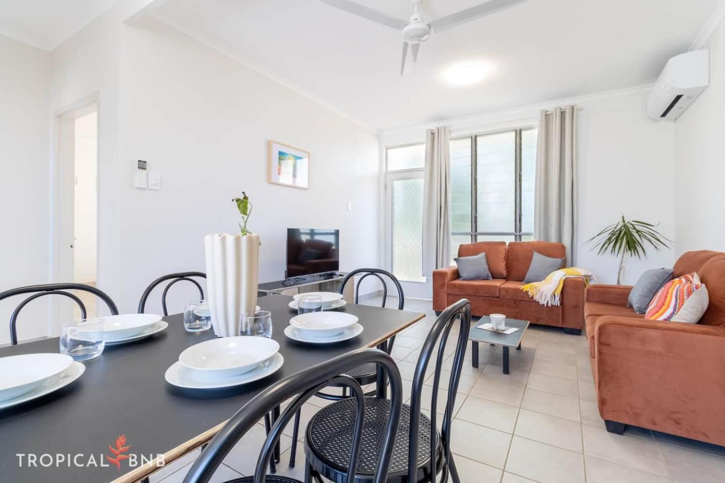 Turtle Place 2 Bed Apt Walk To Foreshore