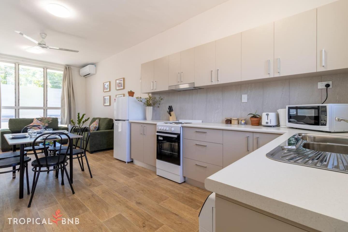 Wallaby Way 2 Bedroom Apt Walk To Foreshore