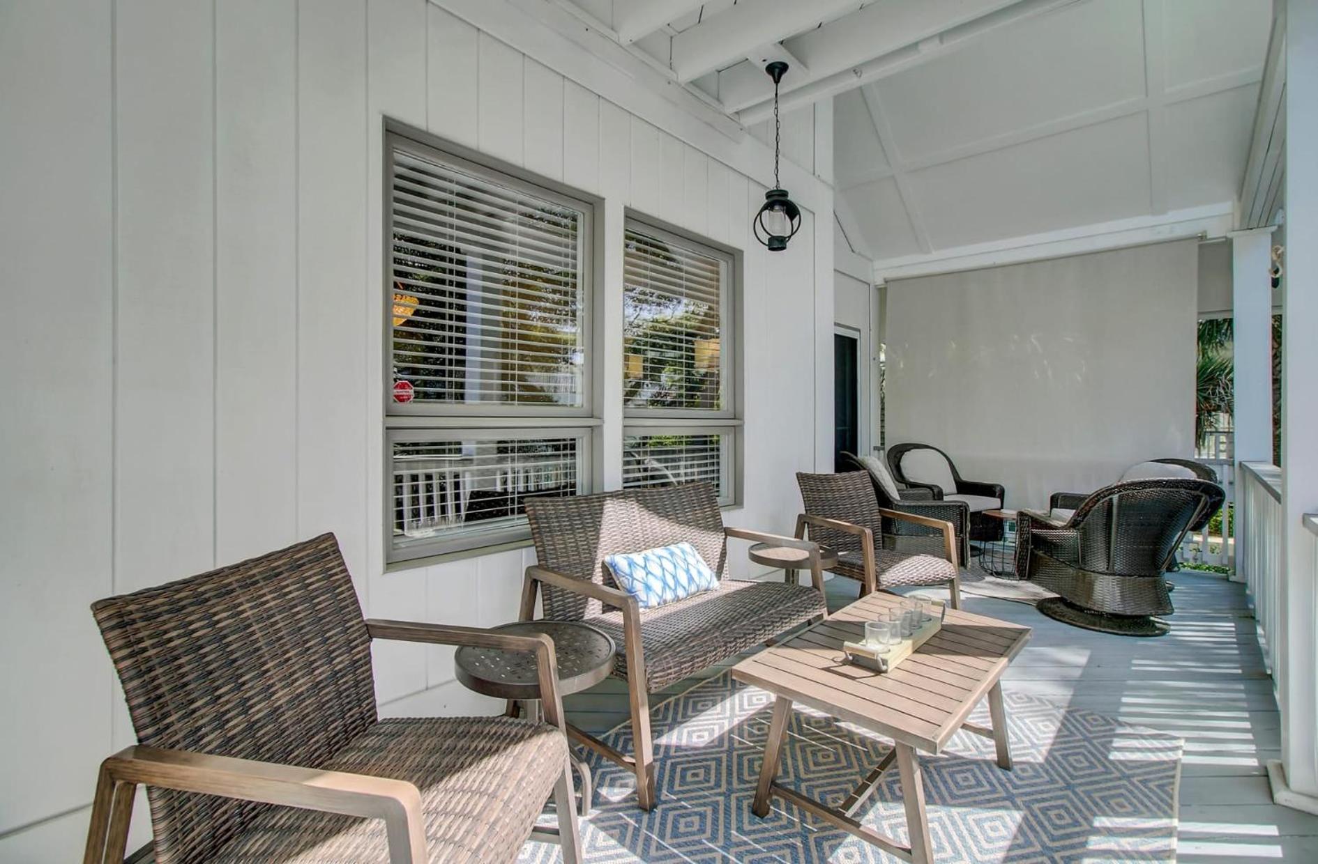 3704 Cameron by AvantStay Pool Bar Multiple Balconies