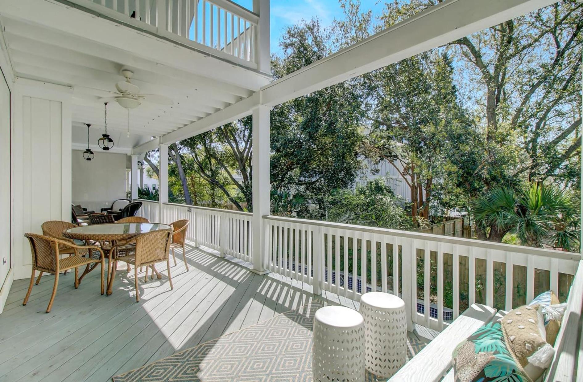 3704 Cameron by AvantStay Pool Bar Multiple Balconies
