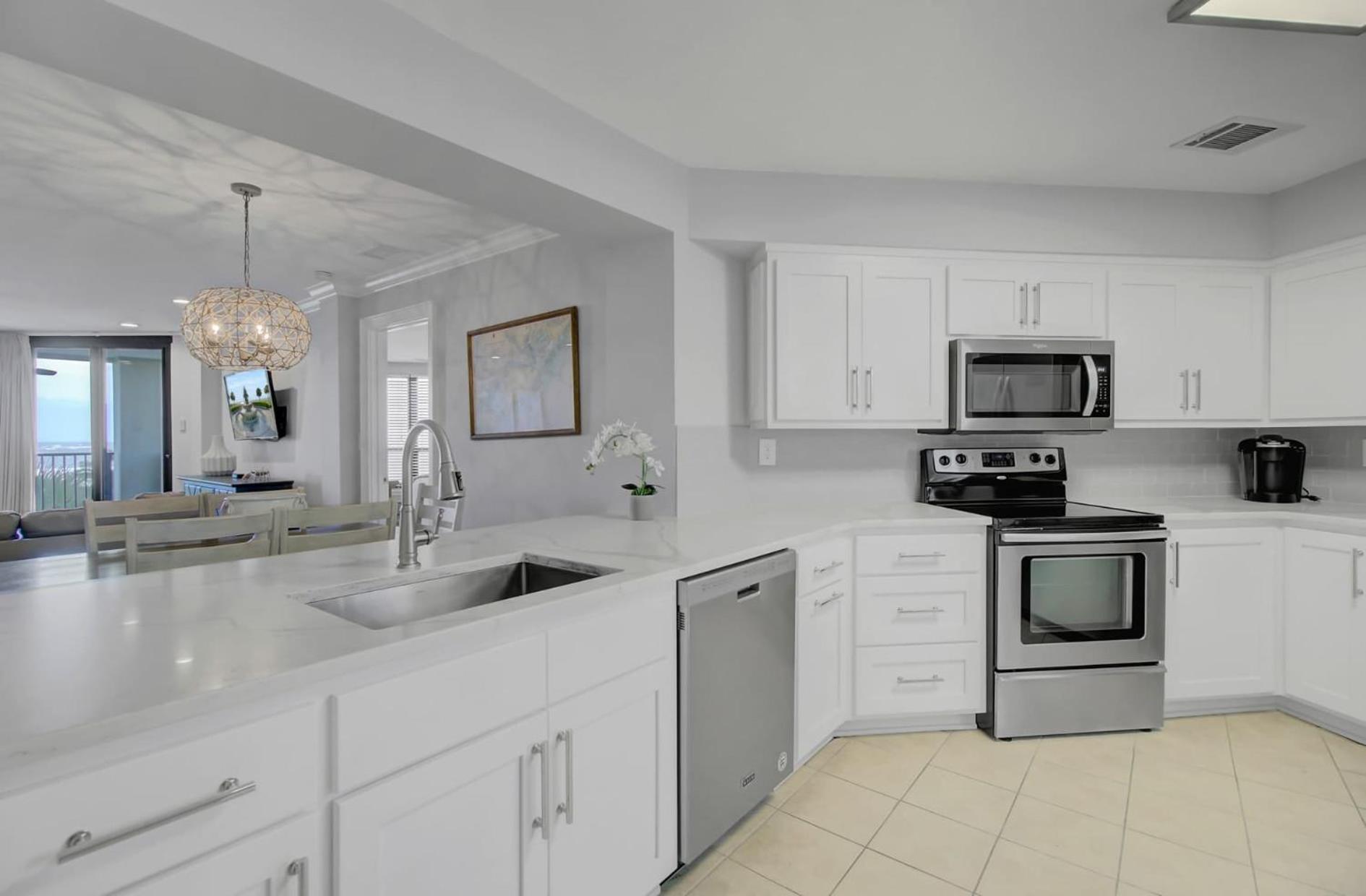 207 Summerhouse by AvantStay Beachfront Community w Ocean Views
