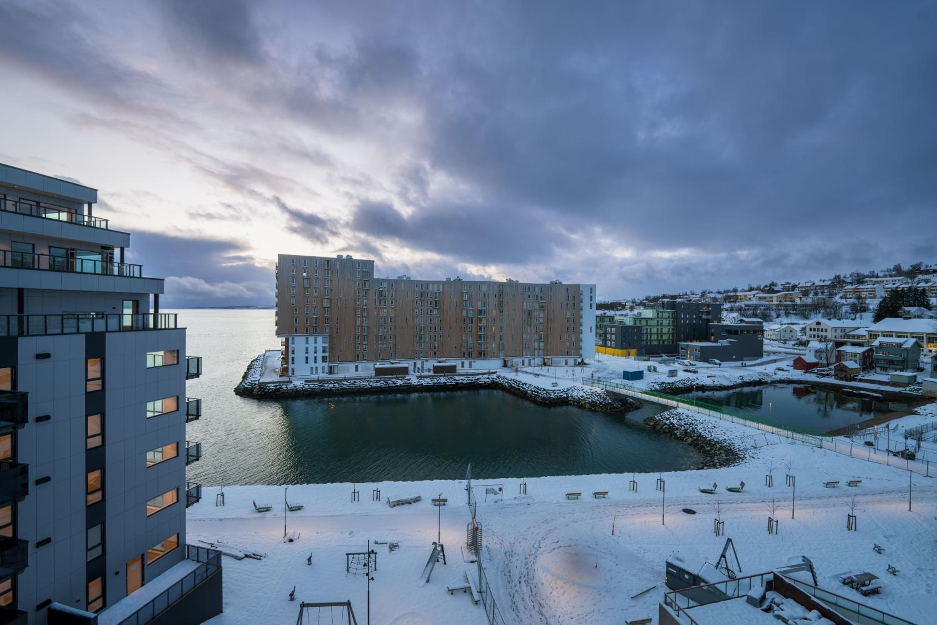 Northern Light Apartments - Nyholmen Luxury Penthouse B view 3