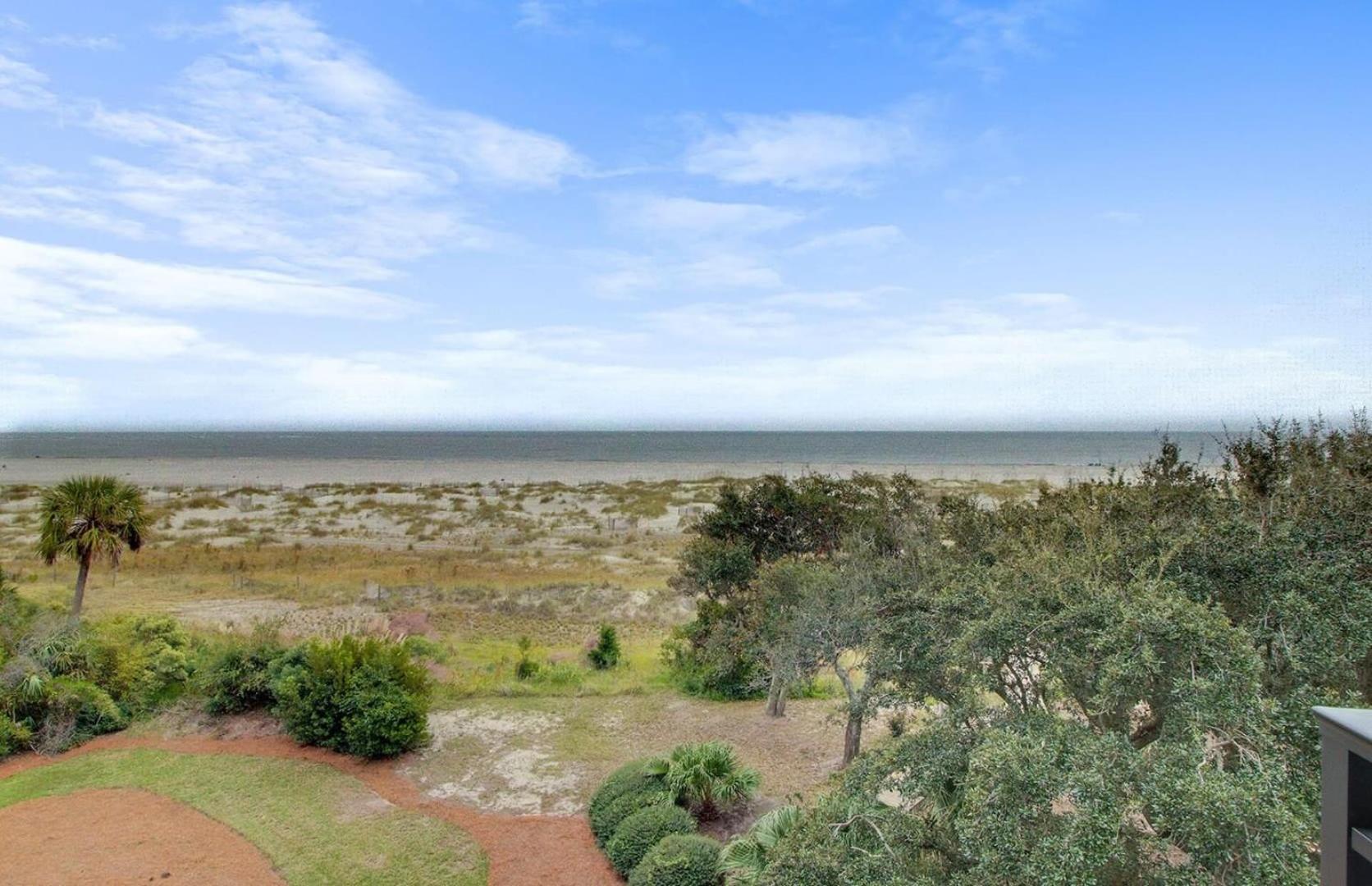 322 D Shipwatch by AvantStay Community Pool Access Close to Beach