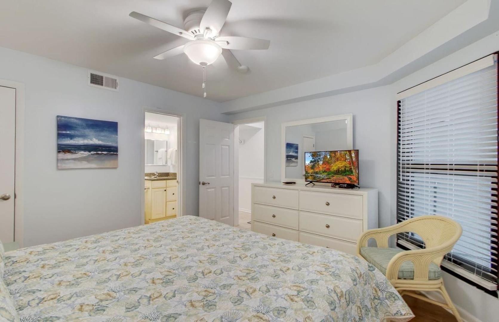 322 D Shipwatch by AvantStay Community Pool Access Close to Beach