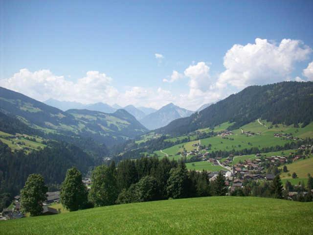Außer Roßmoos