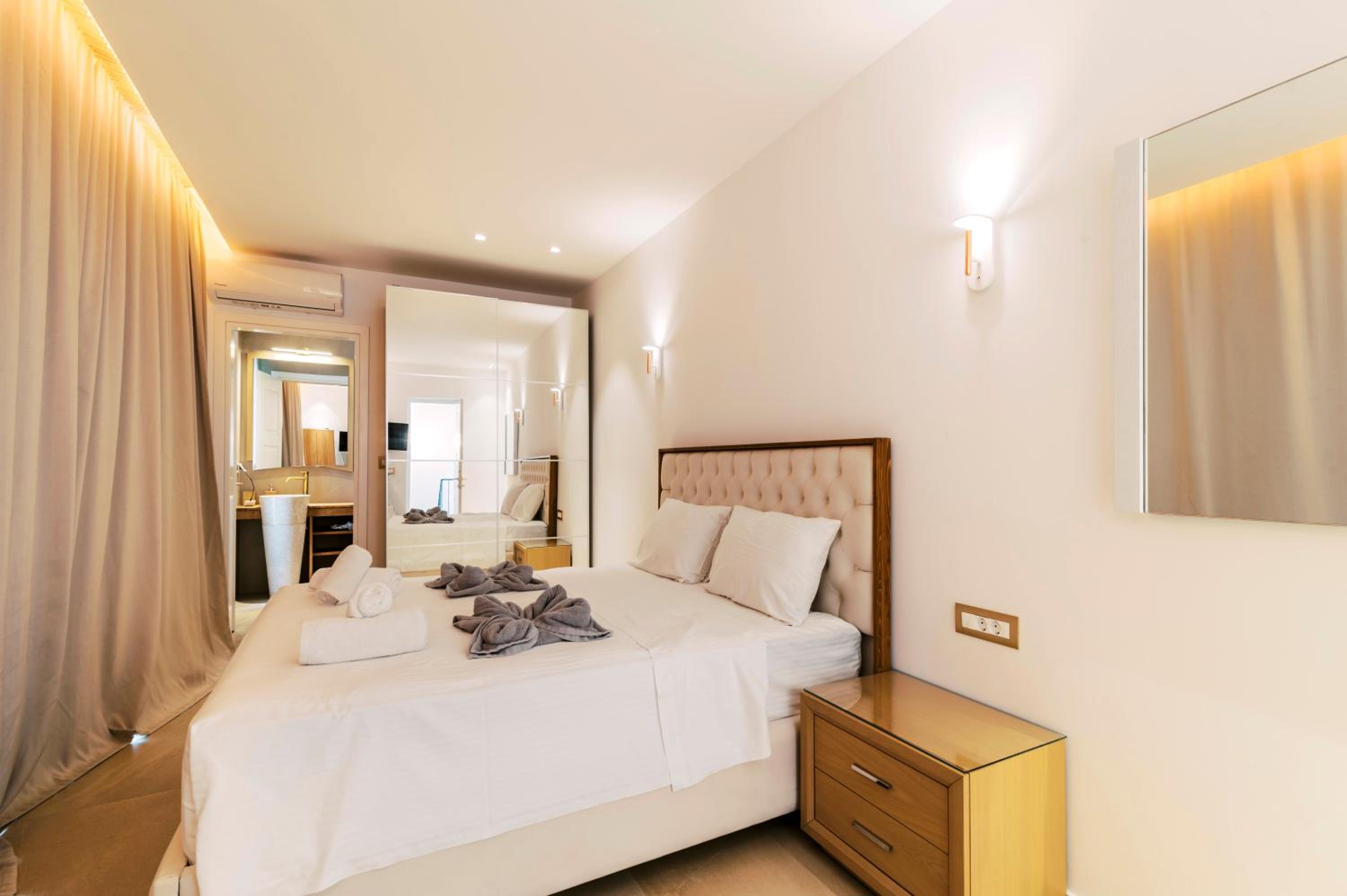 Mythica Luxury Villa