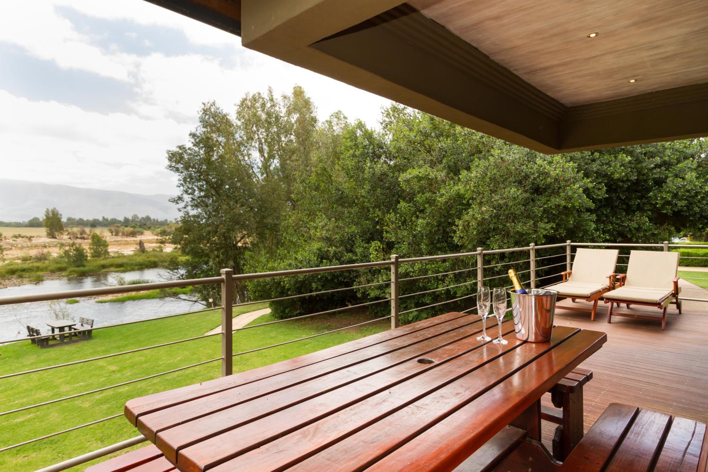 Stonehill River Lodge by Dream Resorts