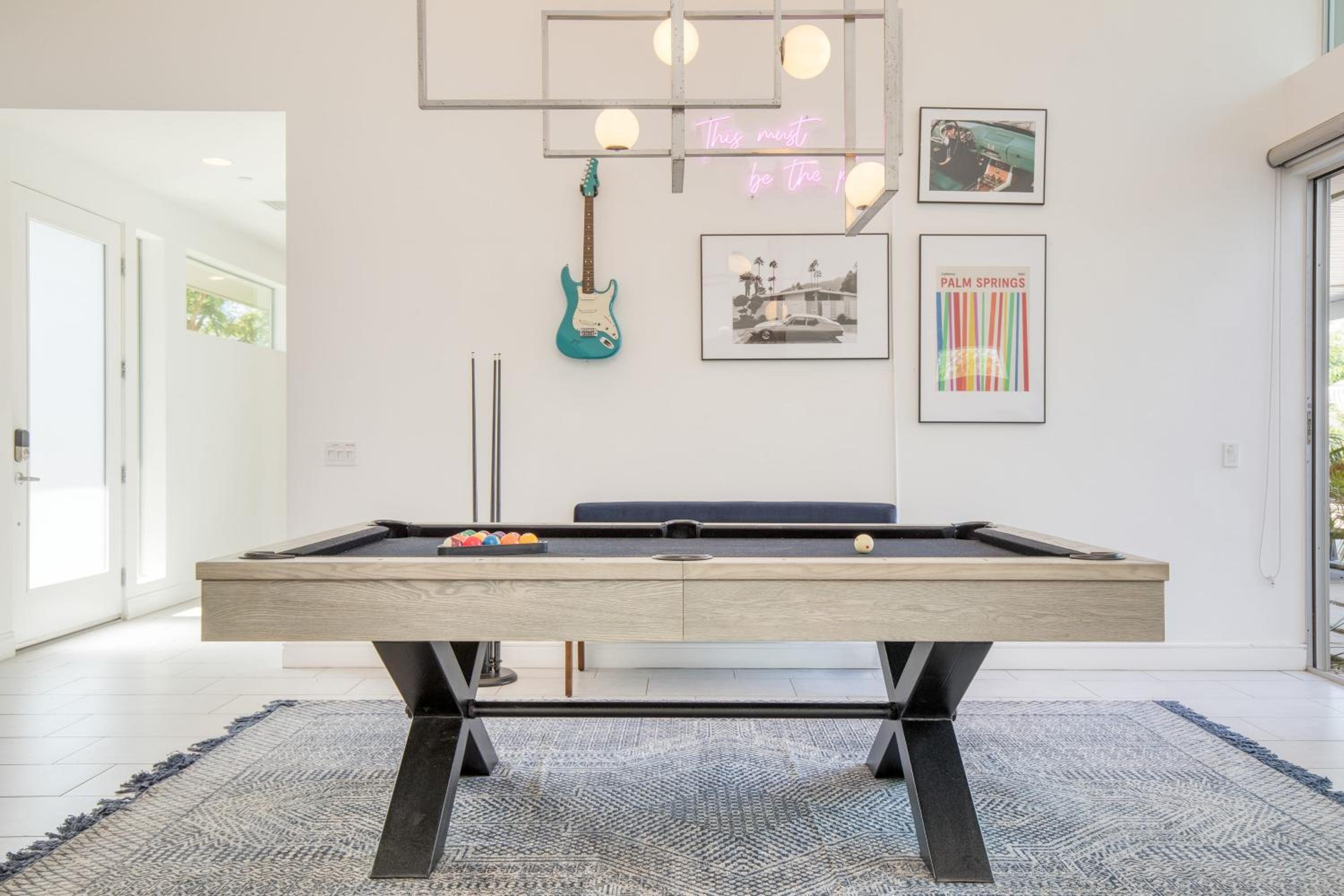 AvantStay Polo Villa Halo Pickleball Putting Green Sleeps 28