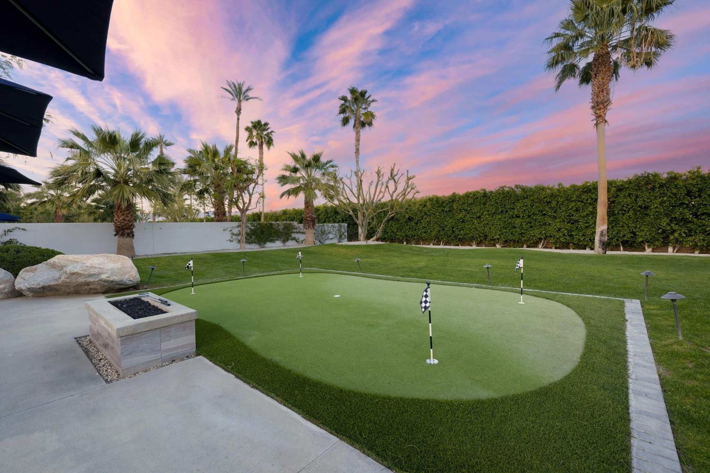 Sleeps 40 3 Villas Putting Green Bocce Pool Polo Villas Tres by AvantStay