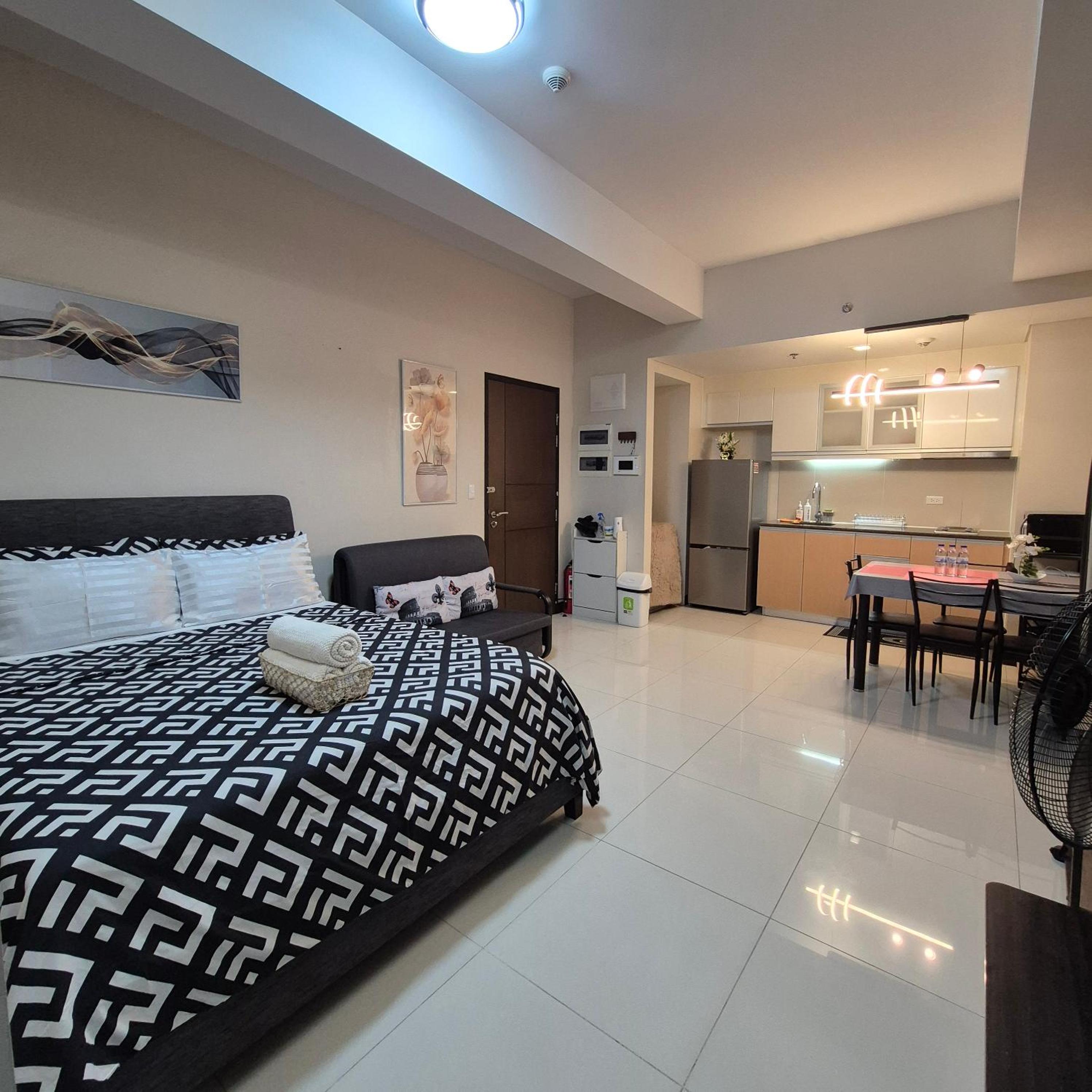 A&G Condotel at 101 Newport Across NAIA T3 view 5