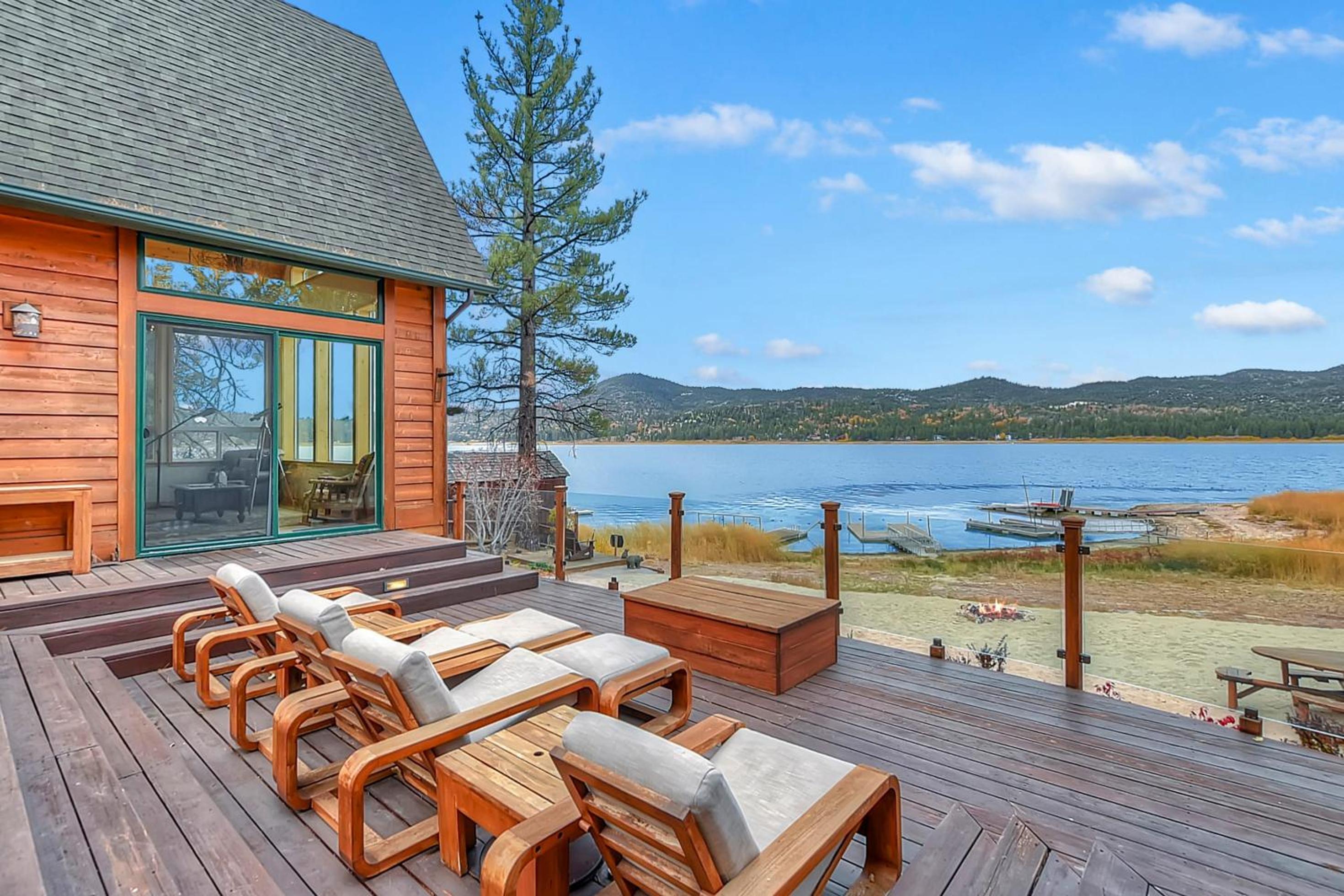 Lakefront Estate w Private Dock HotTub FirePit Lagunita Shores by AvantStay