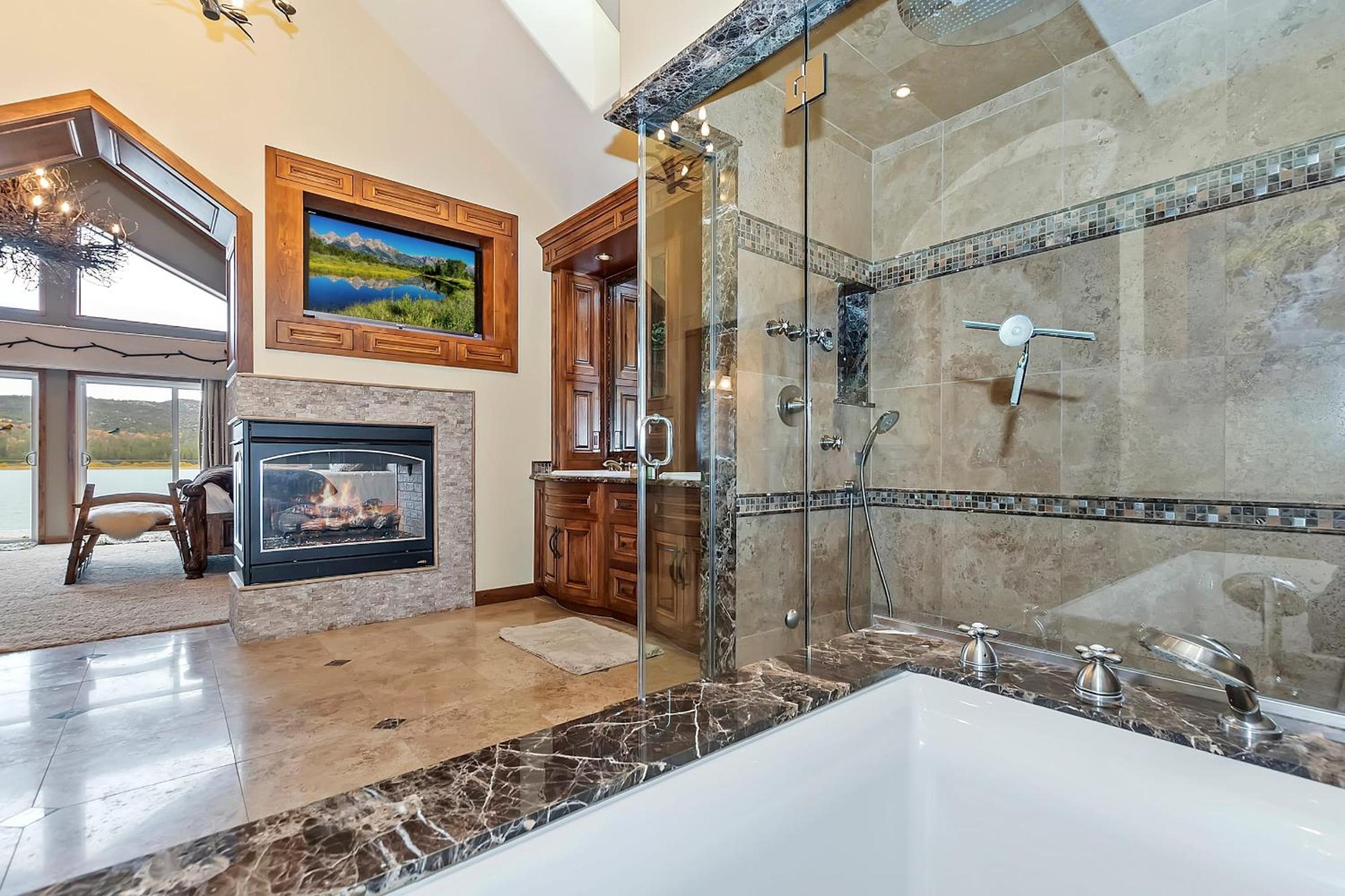 Lakefront Estate w Private Dock HotTub FirePit Lagunita Shores by AvantStay