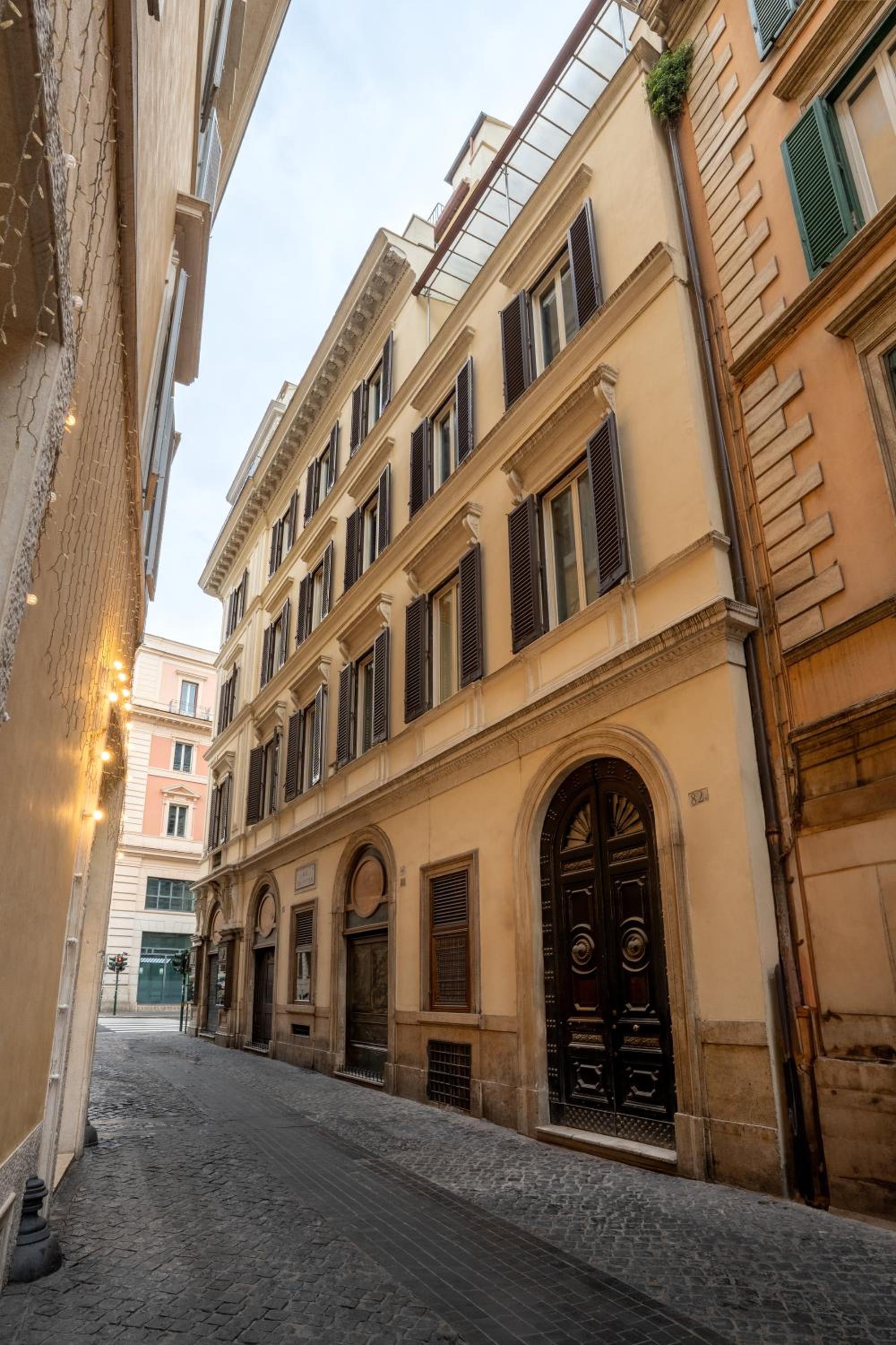 Hotel Cloud 7 Roma Hotel - Image 1