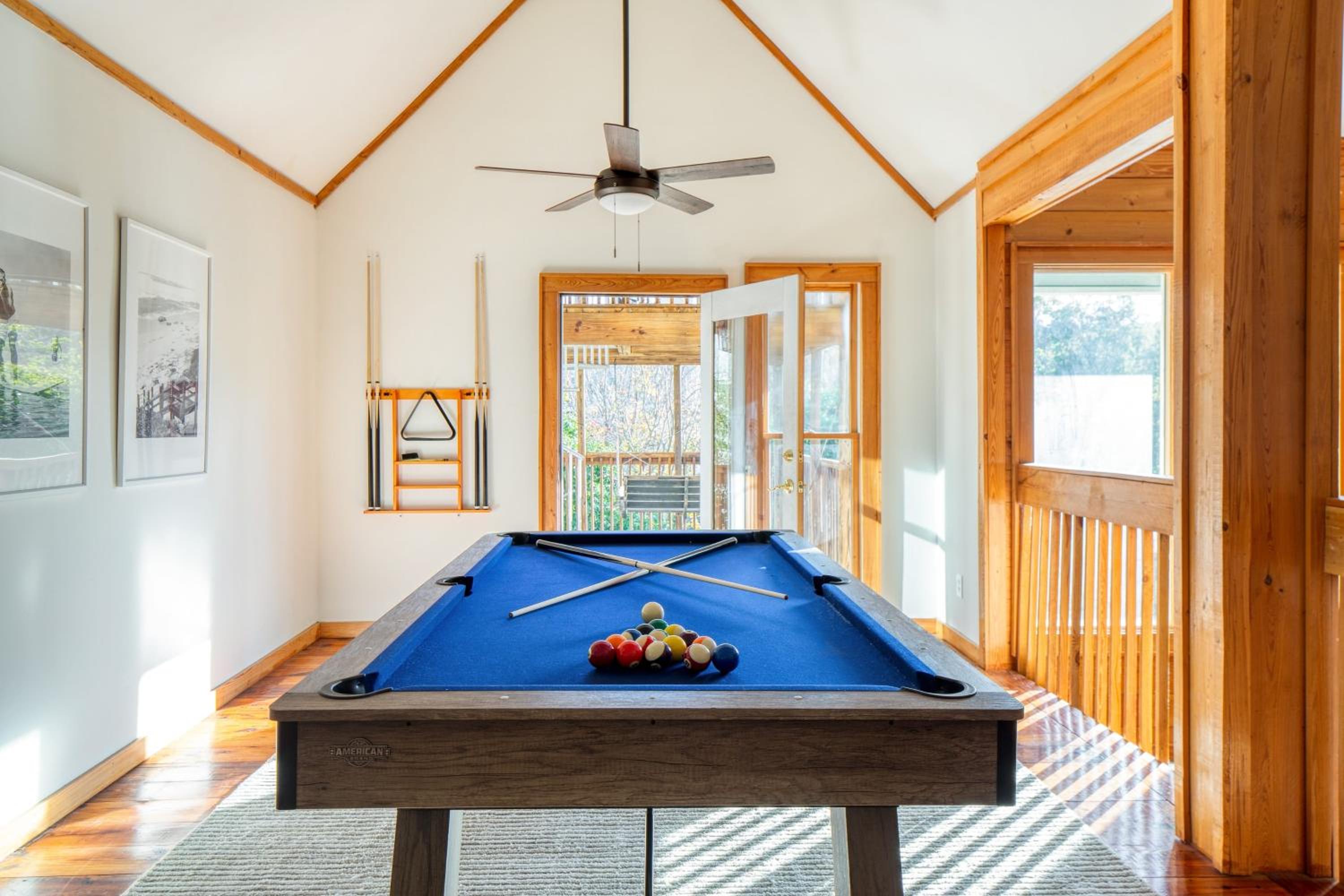 Raven by AvantStay Entertainers Dream w Pool Hot Tub Game Room 9 BRs