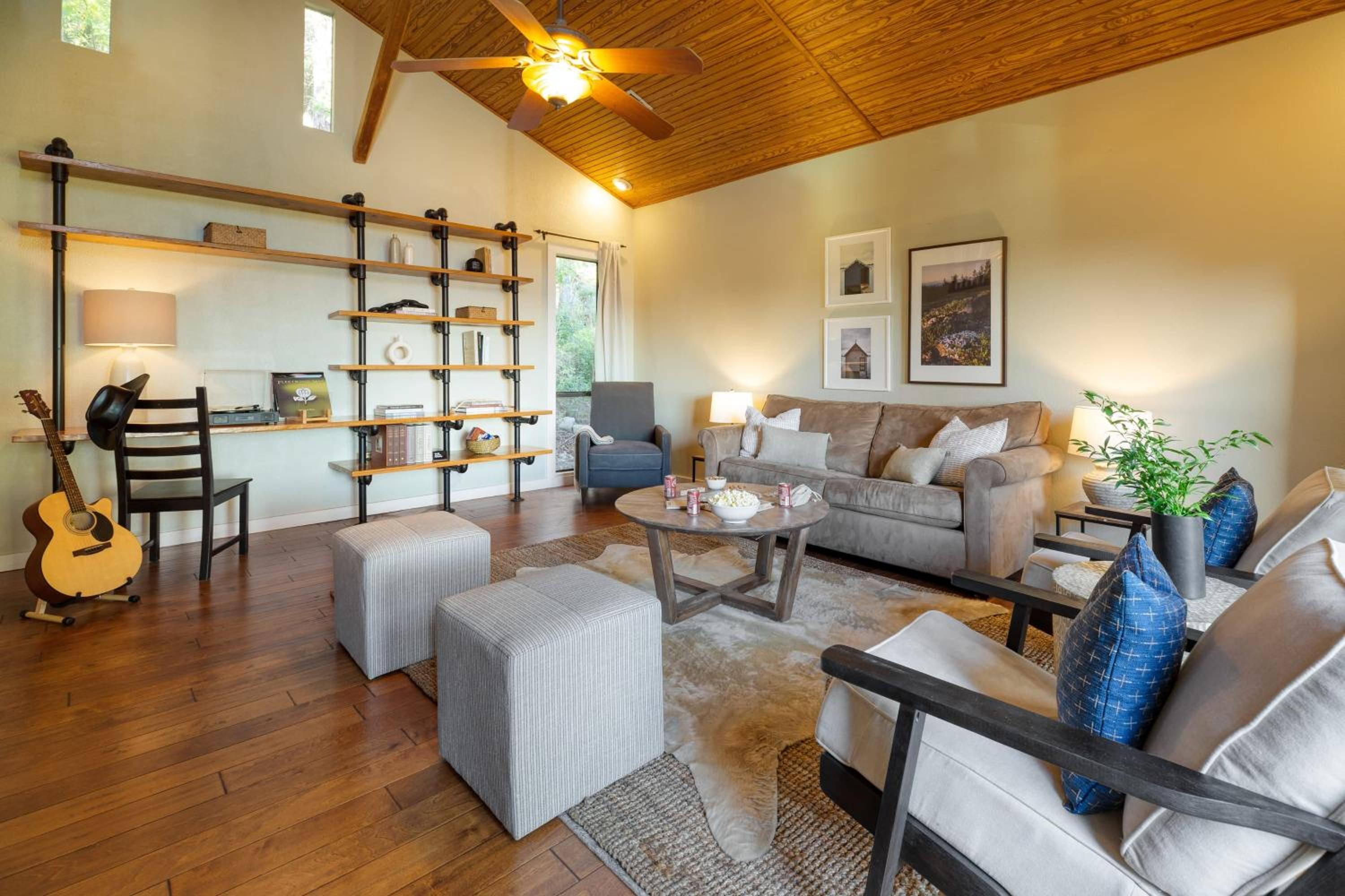 Dawson by AvantStay Serene Austin Home set Amongst nature w Pool Close to Lake Travis