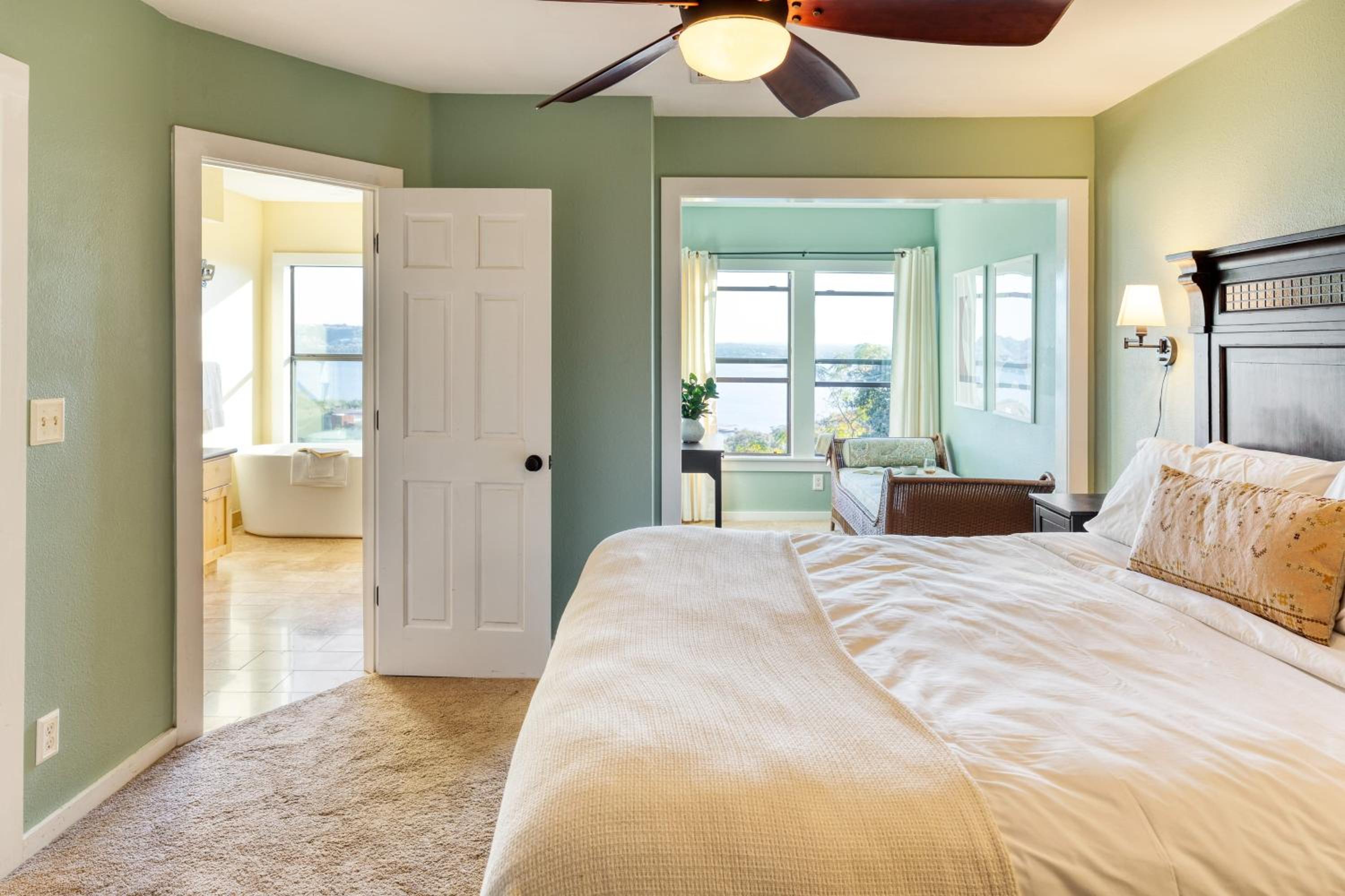 Dawson by AvantStay Serene Austin Home set Amongst nature w Pool Close to Lake Travis